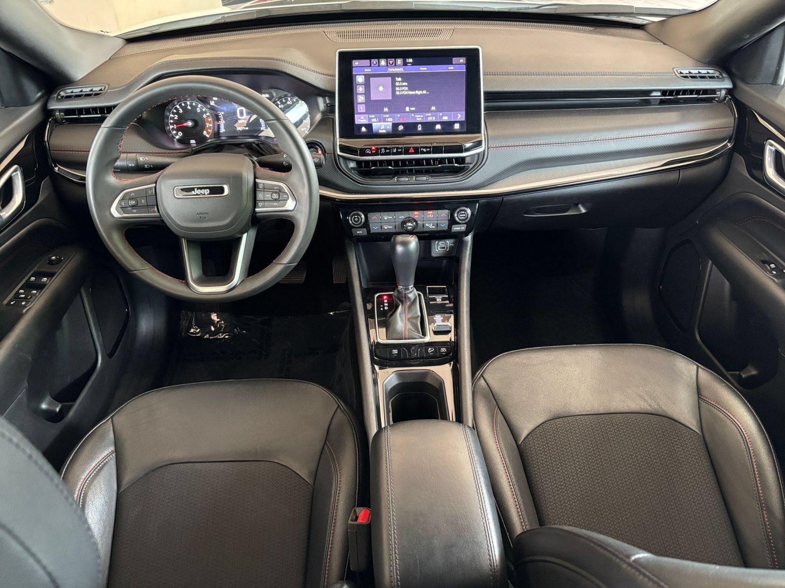 Thumbnail: 2025 Jeep Compass - 27