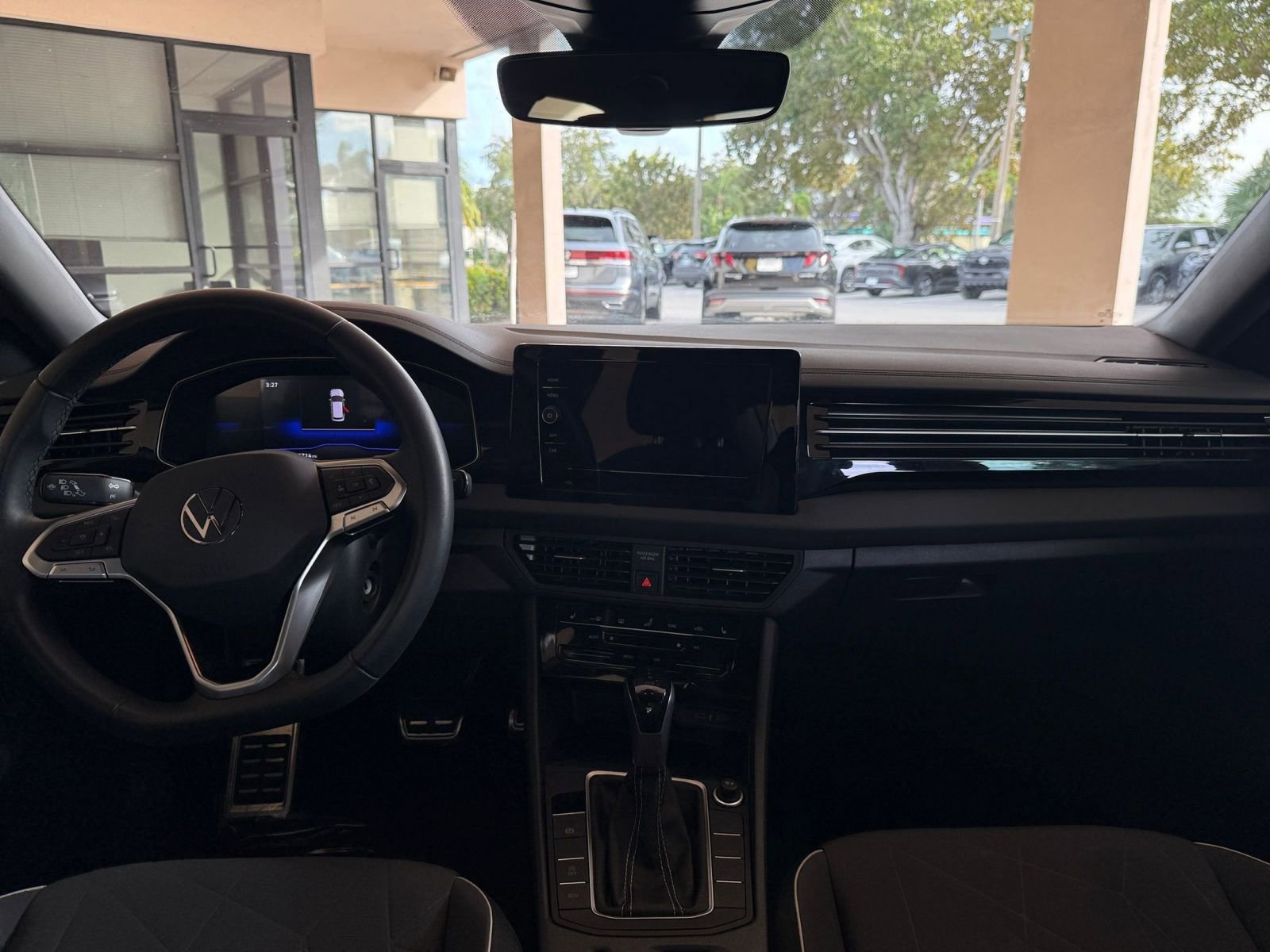 Thumbnail: 2025 Volkswagen Jetta - 27