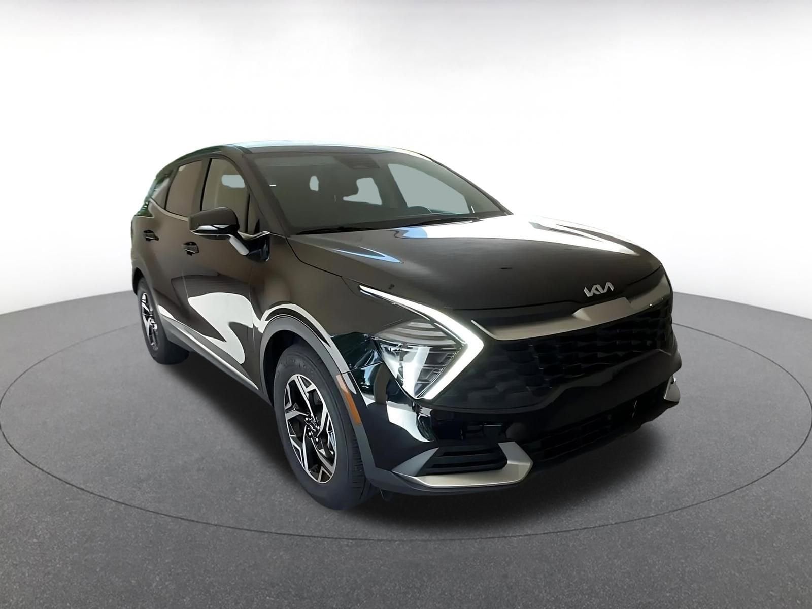 Thumbnail: 2025 Kia Sportage - 3