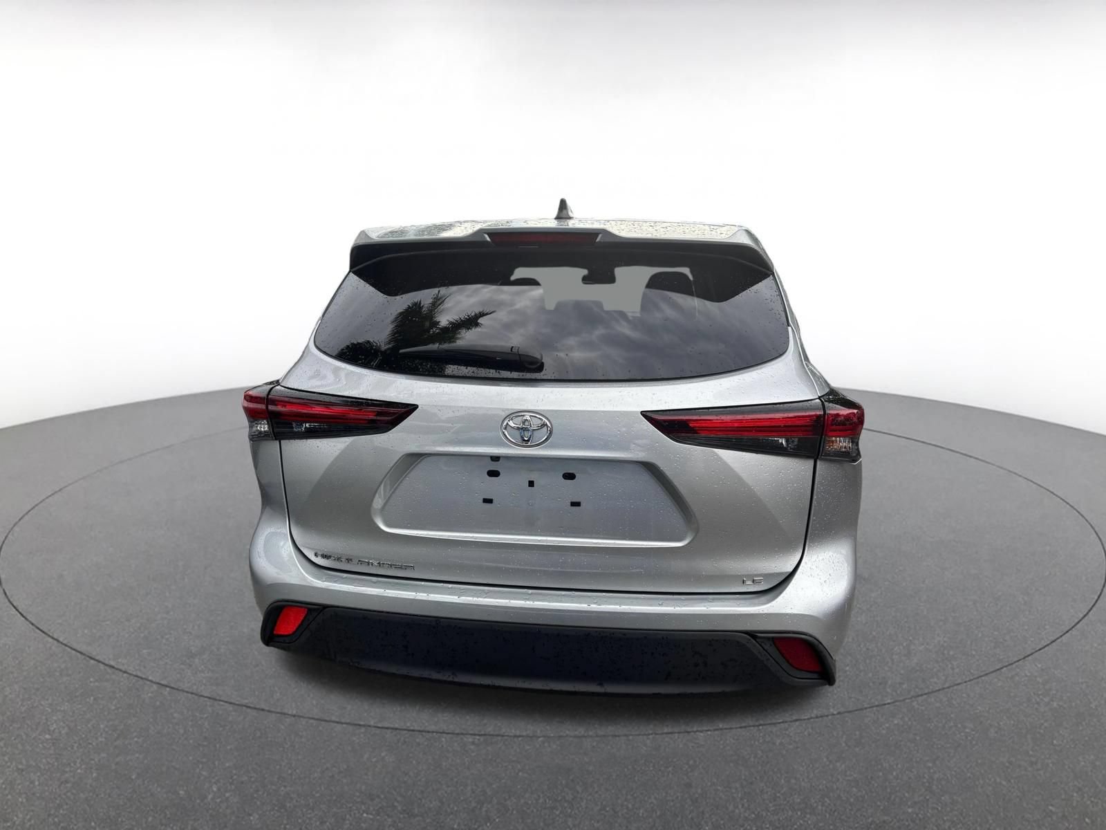Thumbnail: 2025 Toyota Highlander - 16