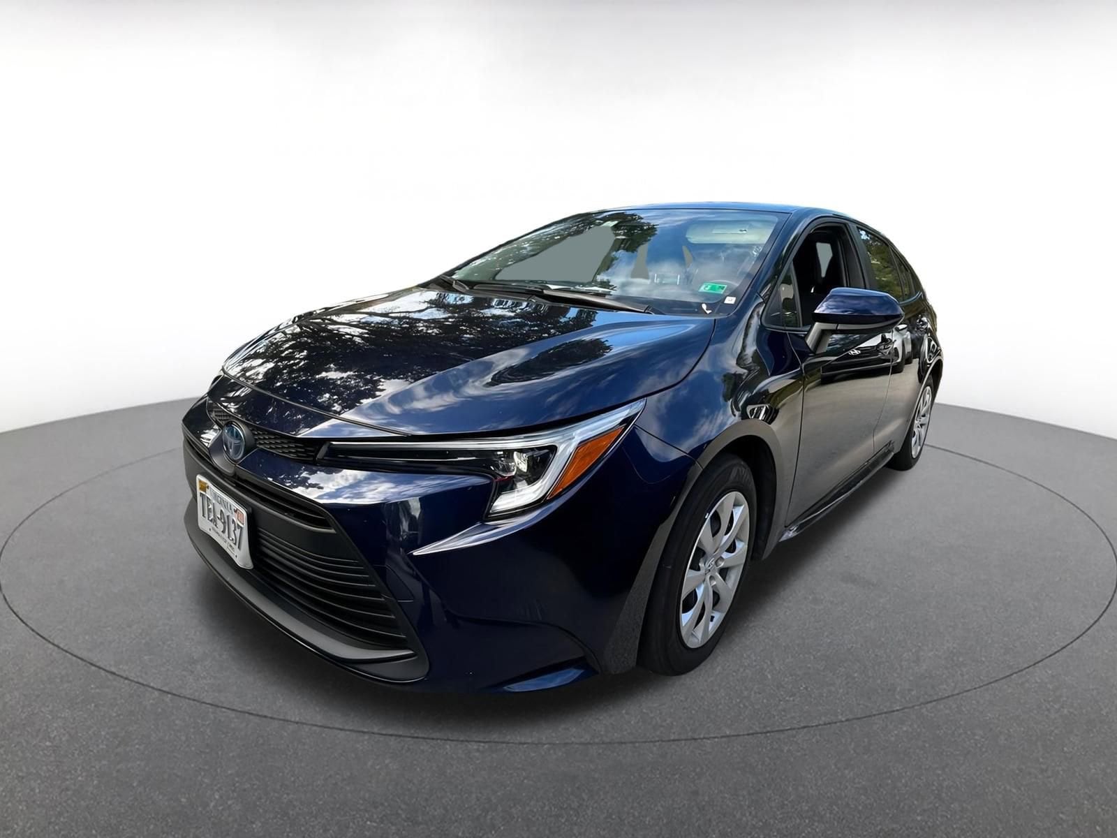 Thumbnail: 2025 Toyota Corolla - 8