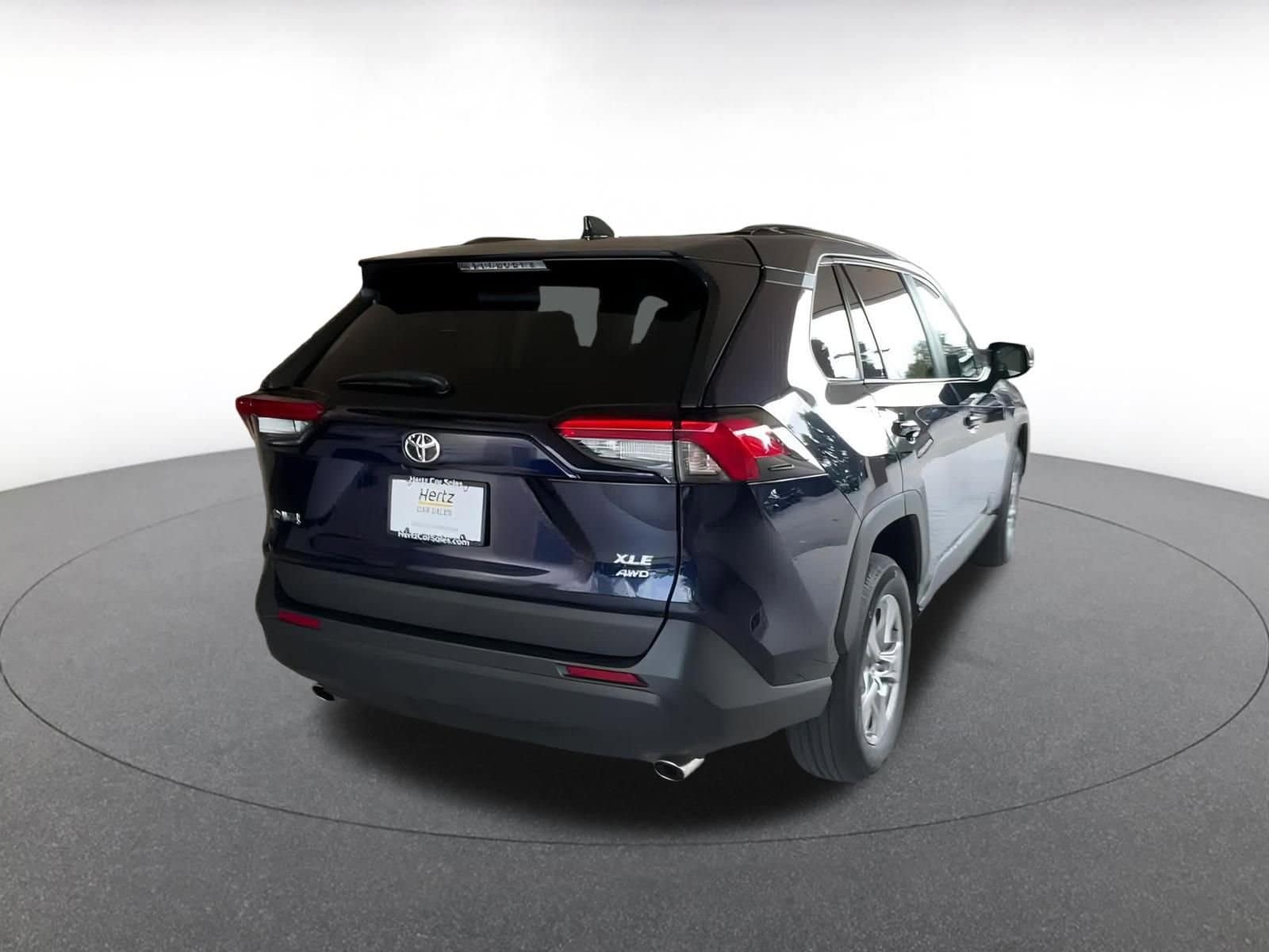 Thumbnail: 2025 Toyota RAV4 - 25