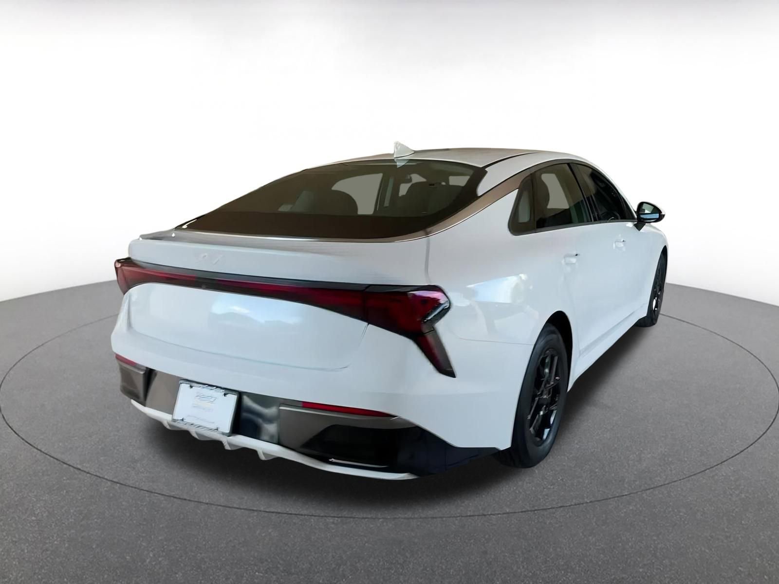 Thumbnail: 2025 Kia K5 - 14