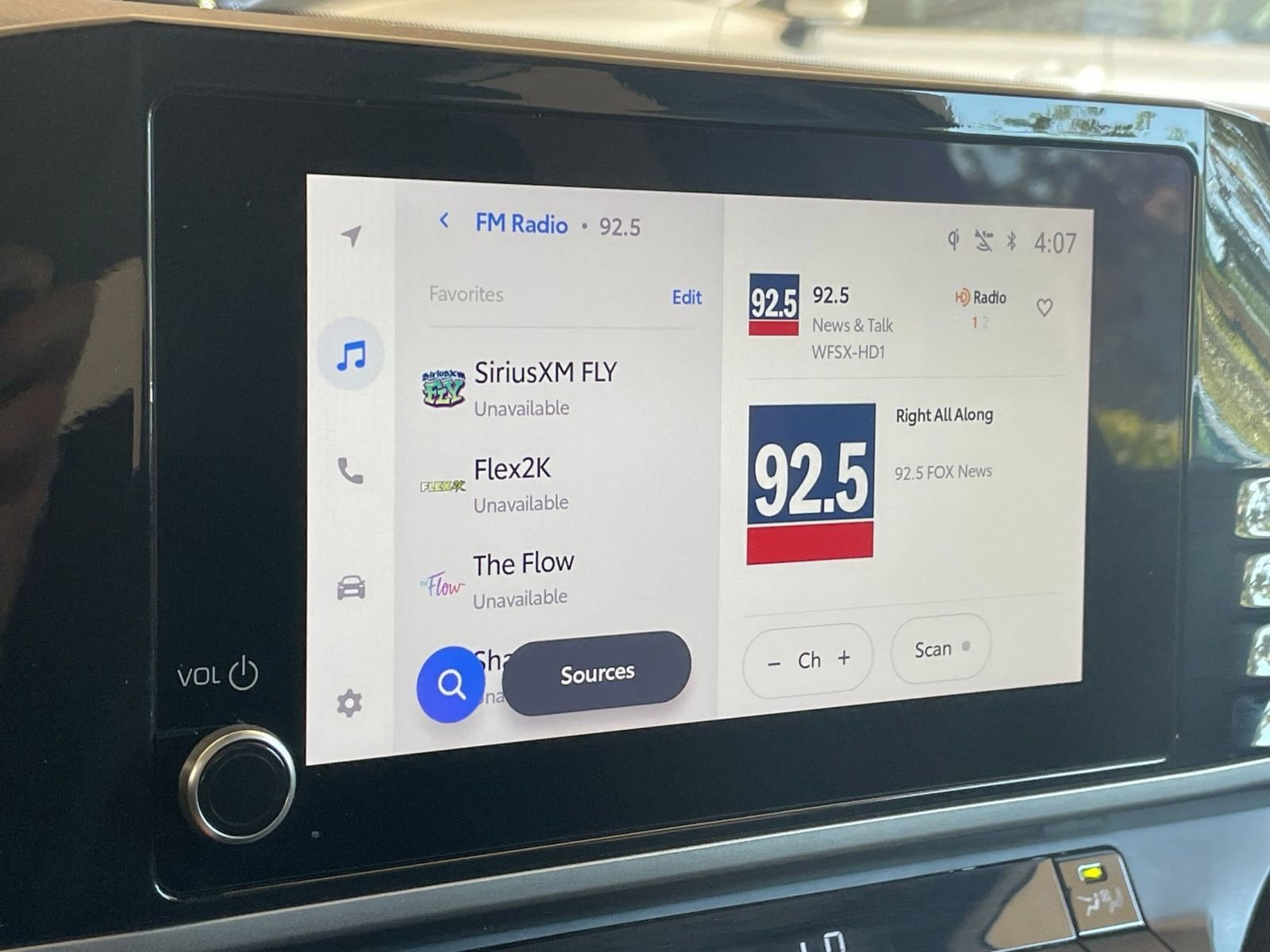 Thumbnail: 2025 Toyota Camry - 21