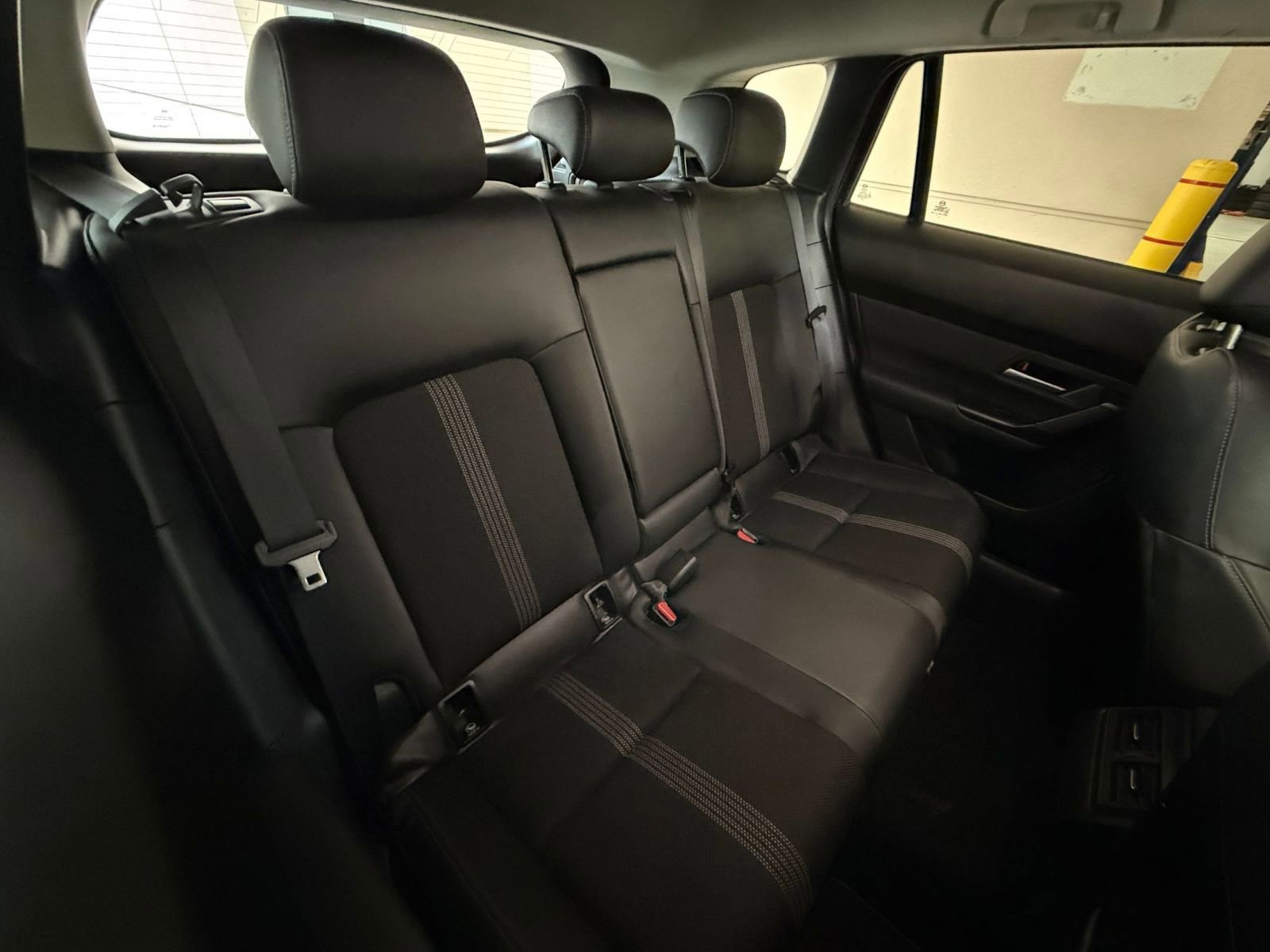 Thumbnail: 2025 Mazda CX-50 - 32