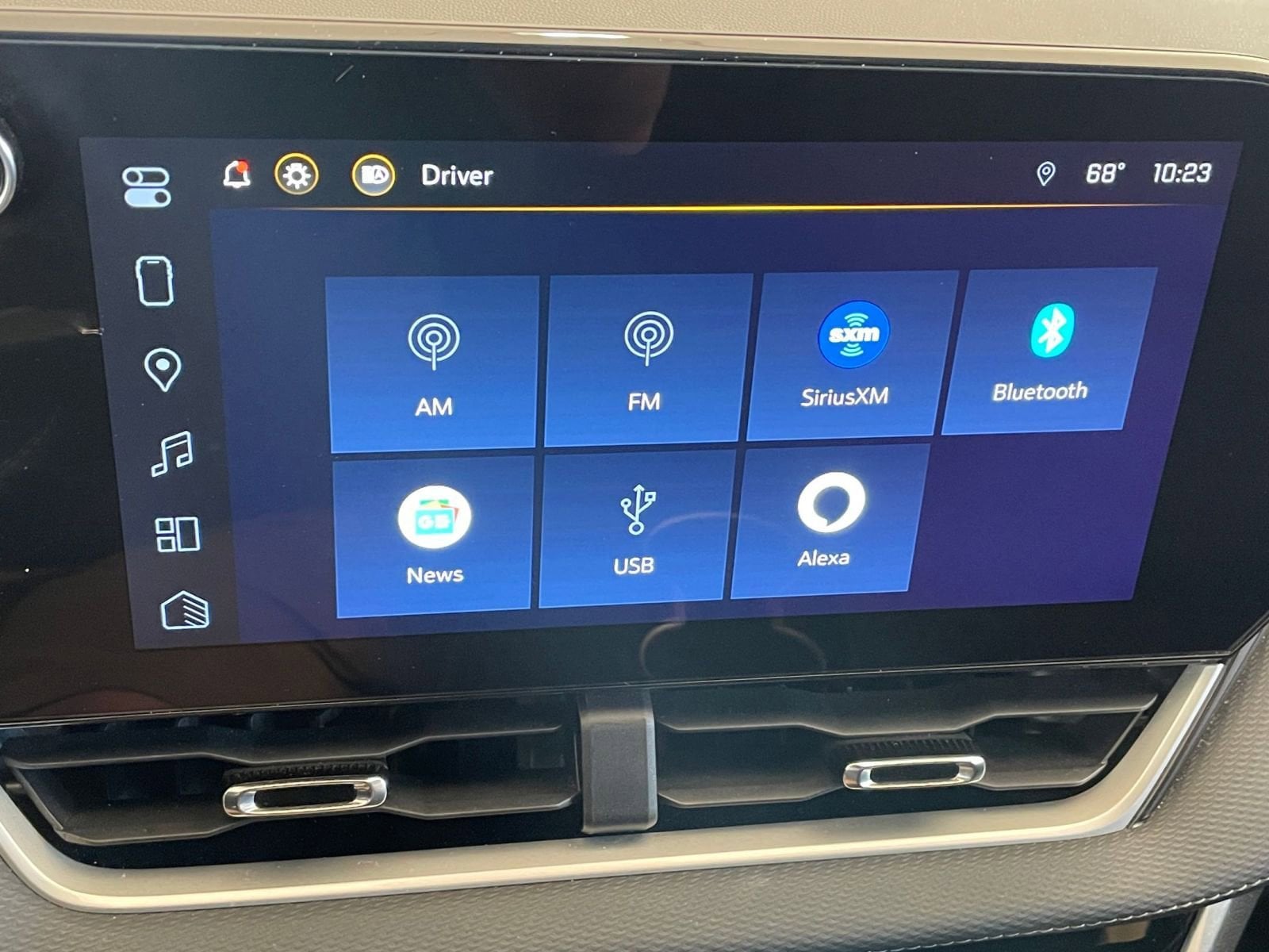 Thumbnail: 2025 Chevrolet Equinox - 21