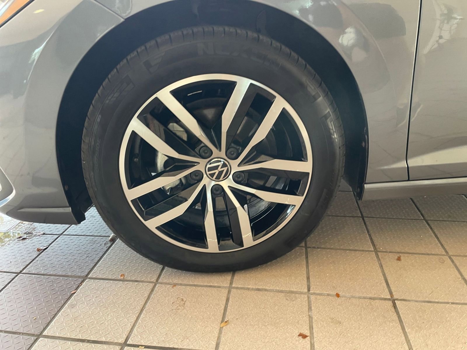 Thumbnail: 2025 Volkswagen Jetta - 23