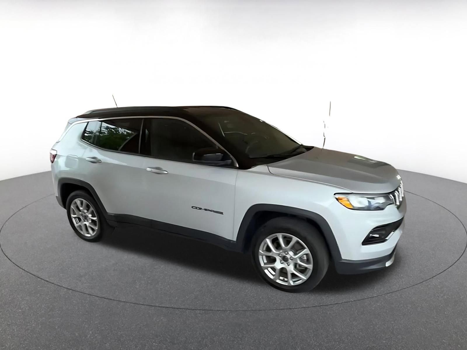 Thumbnail: 2025 Jeep Compass - 2