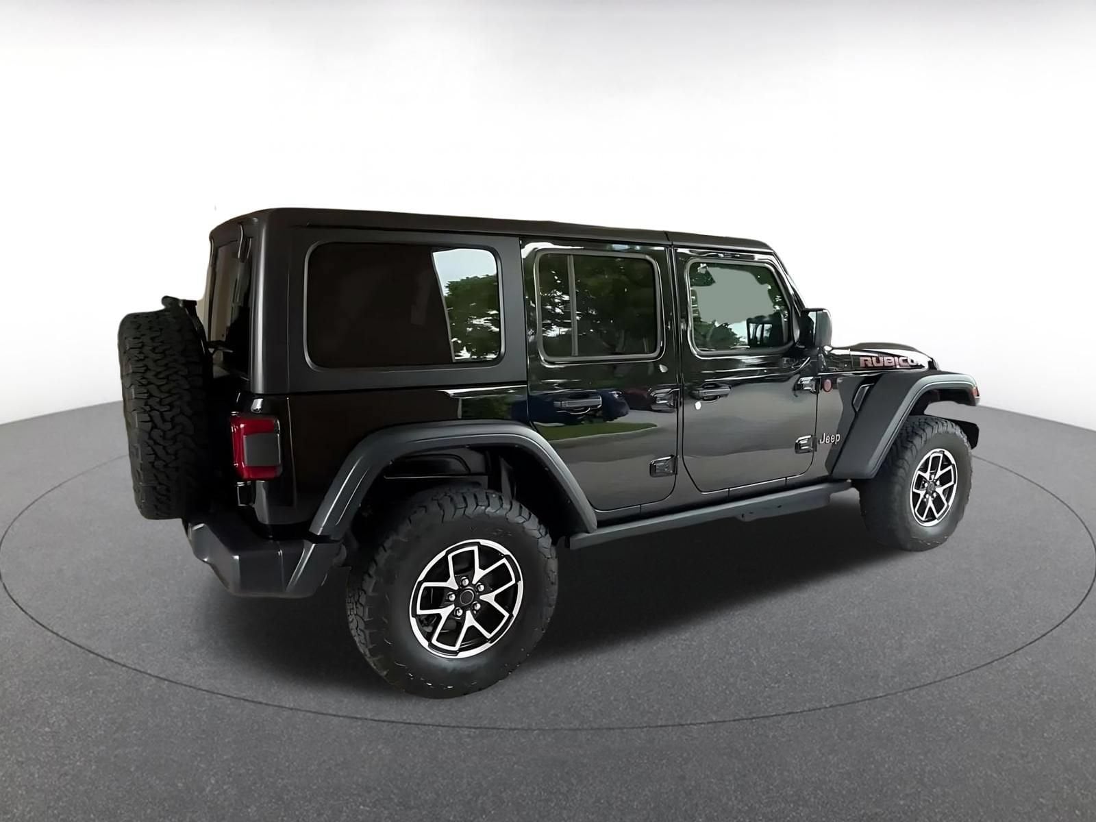 Thumbnail: 2026 Jeep Wrangler - 12