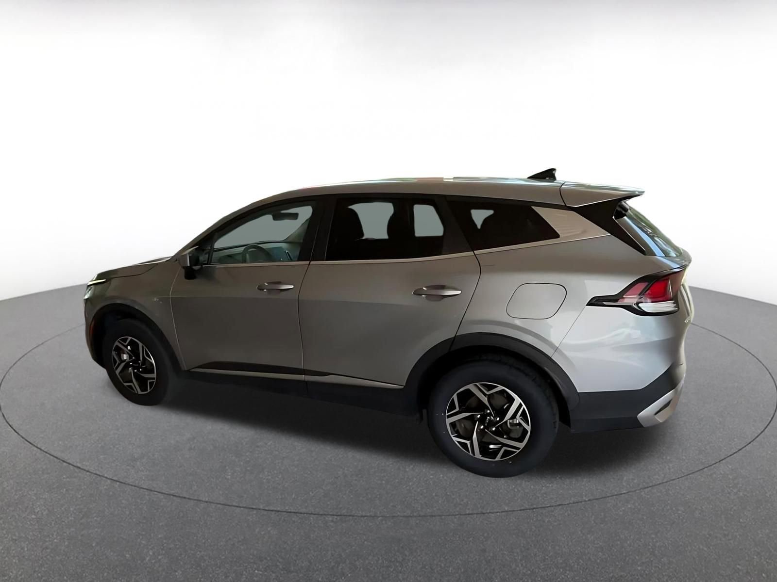 Thumbnail: 2024 Kia Sportage - 10