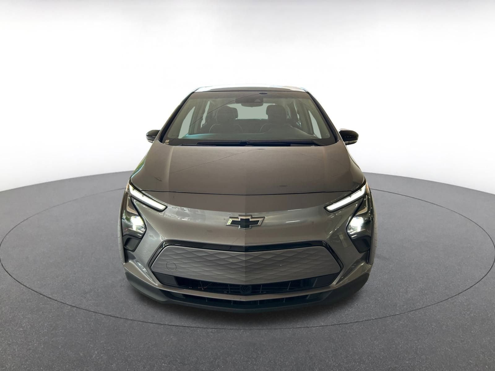 Thumbnail: 2023 Chevrolet Bolt EV - 2