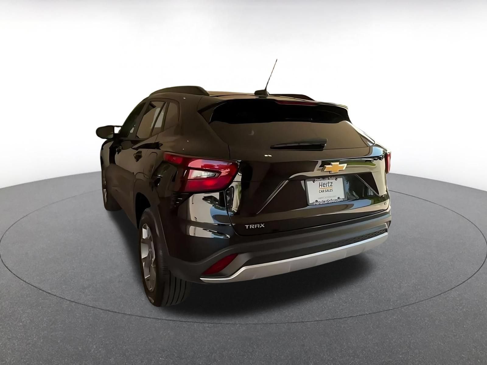Thumbnail: 2025 Chevrolet Trax - 10