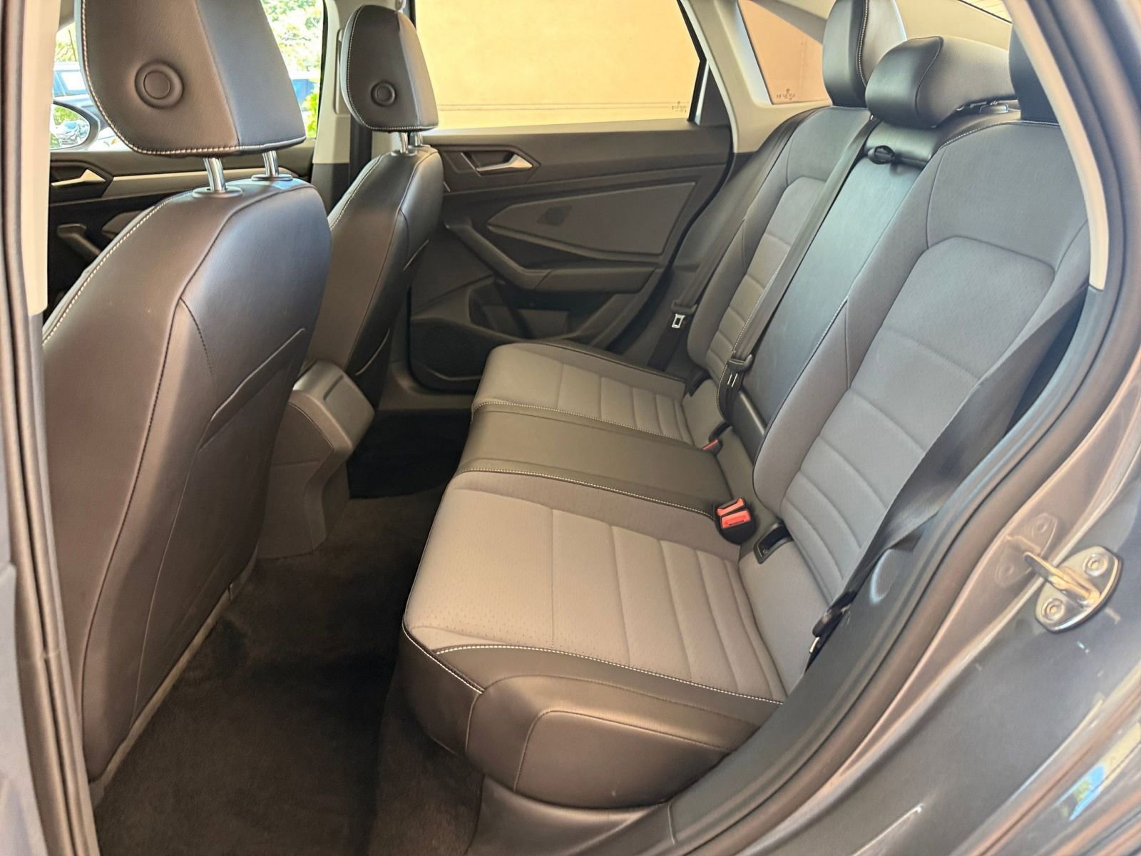 Thumbnail: 2025 Volkswagen Jetta - 20