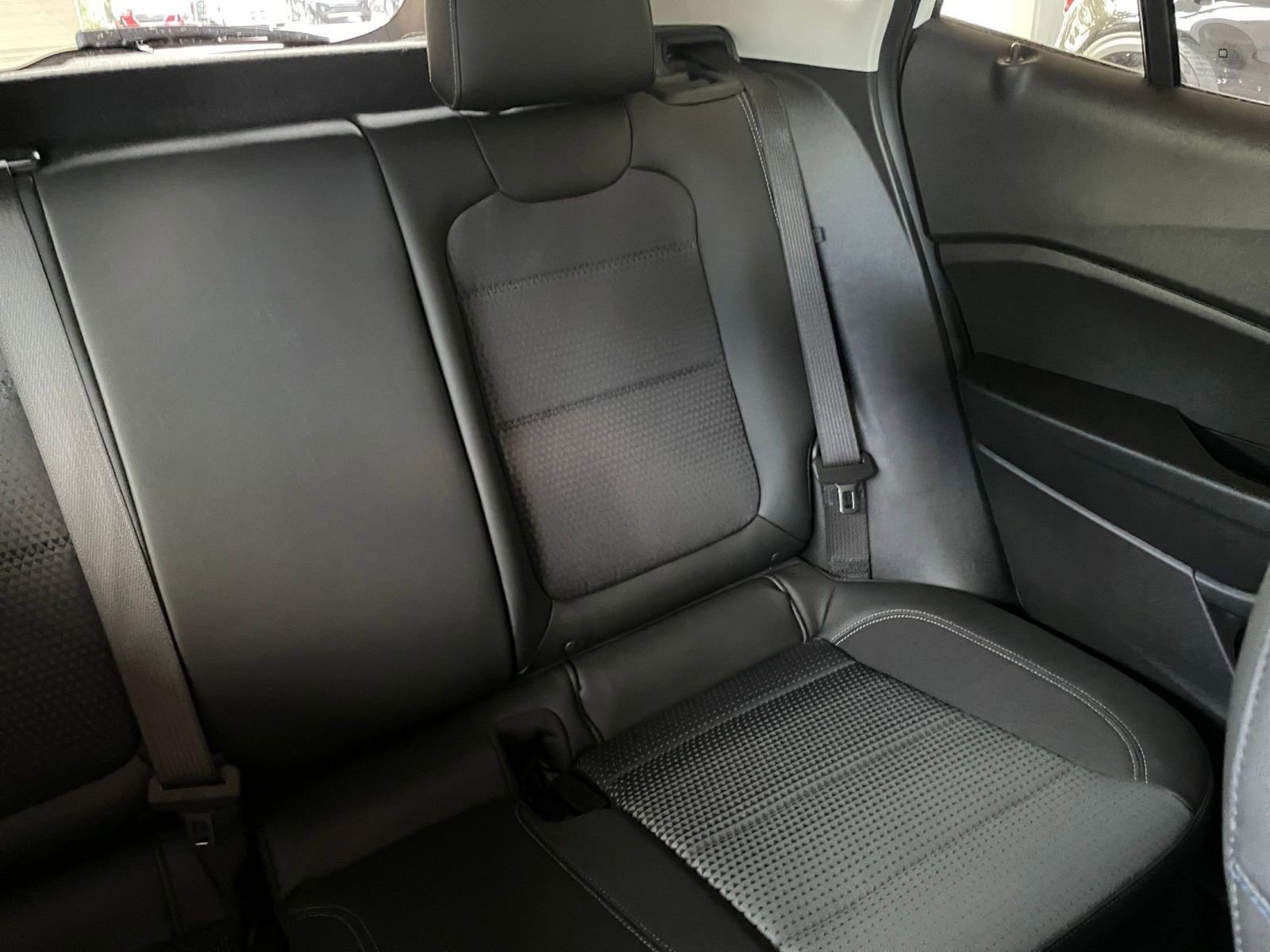 Thumbnail: 2025 Chevrolet Trax - 35