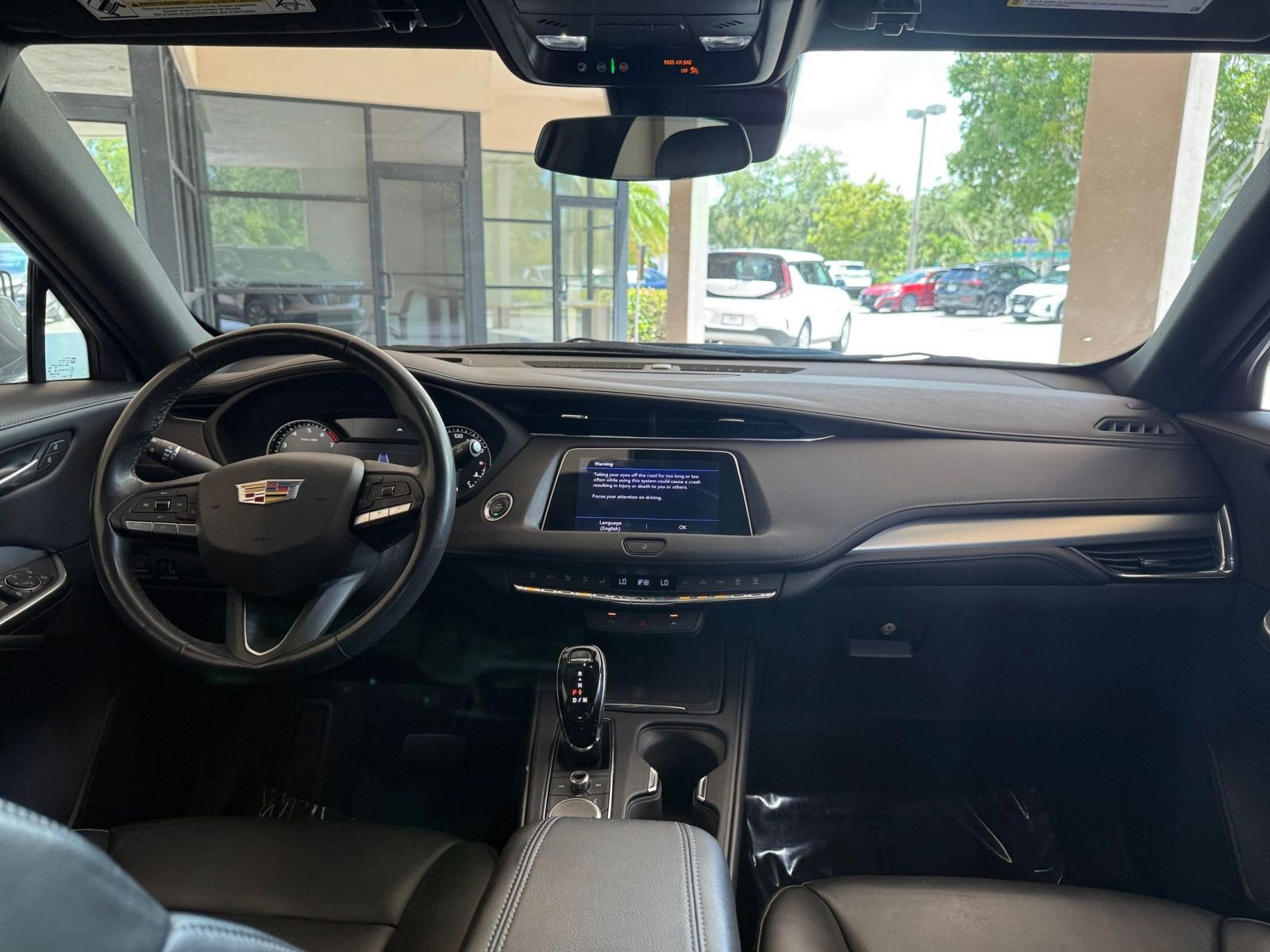 Thumbnail: 2023 Cadillac XT4 - 27