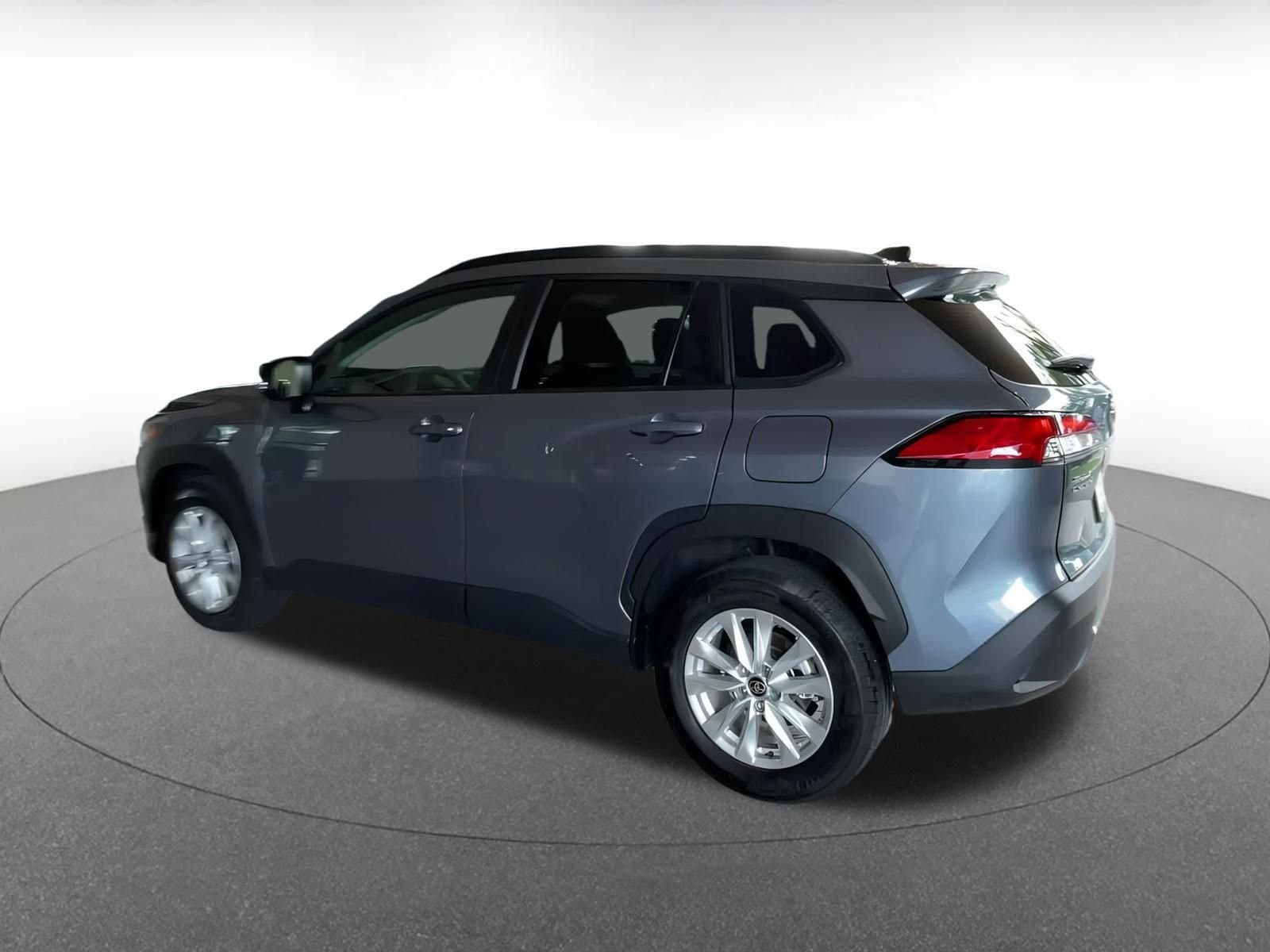 Thumbnail: 2025 Toyota Corolla Cross - 9