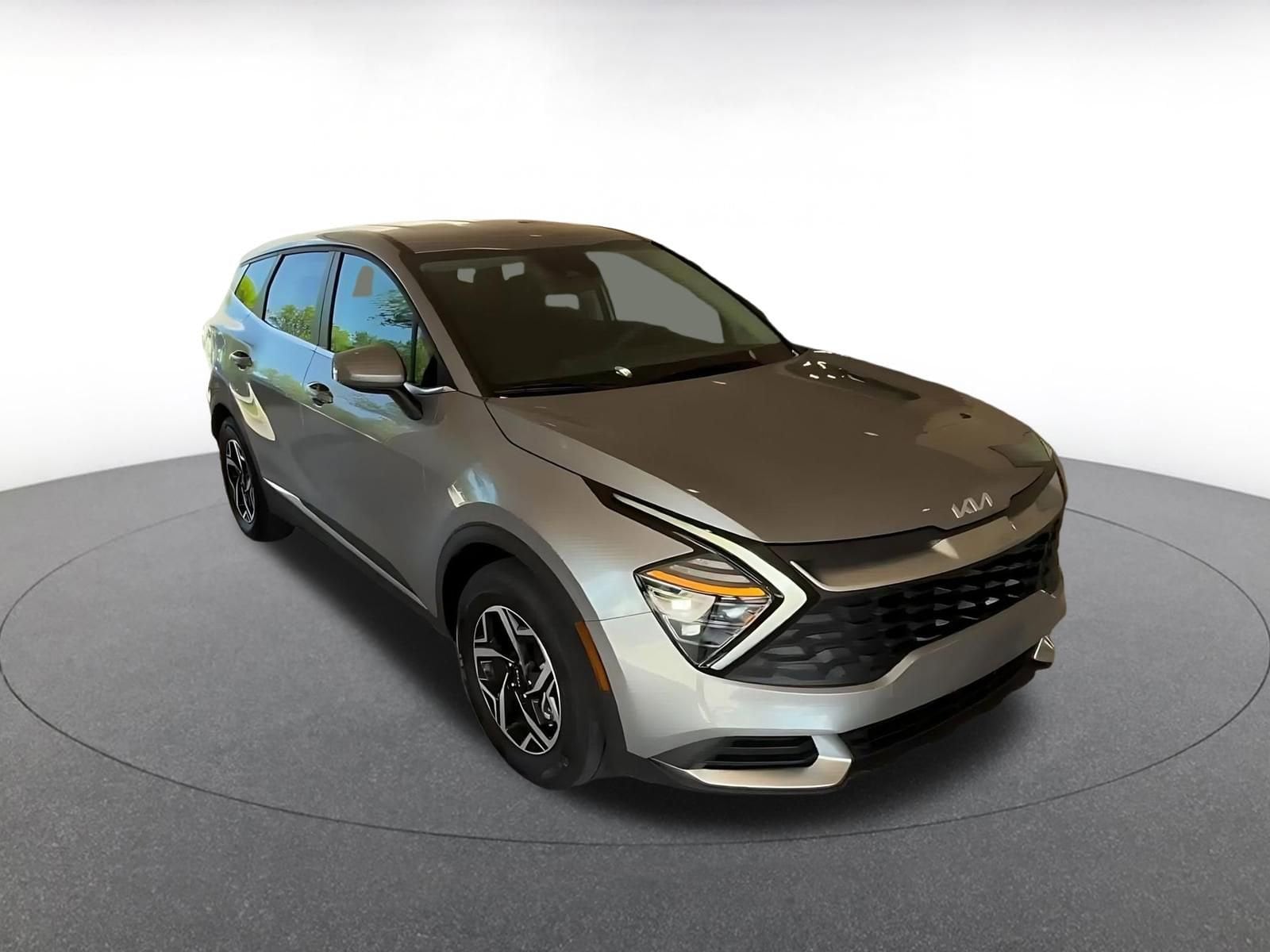 Thumbnail: 2025 Kia Sportage - 3