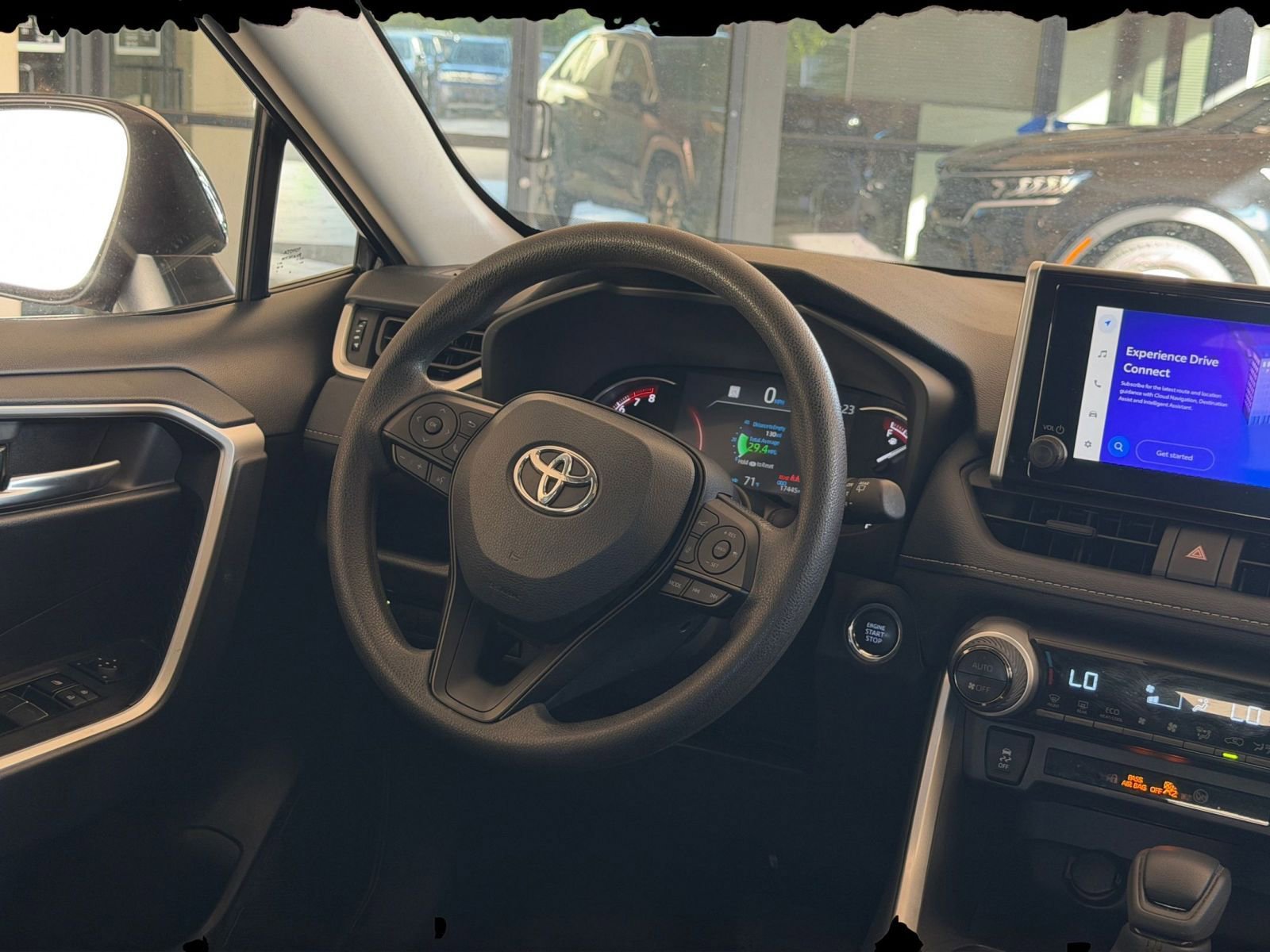 Thumbnail: 2025 Toyota RAV4 - 29