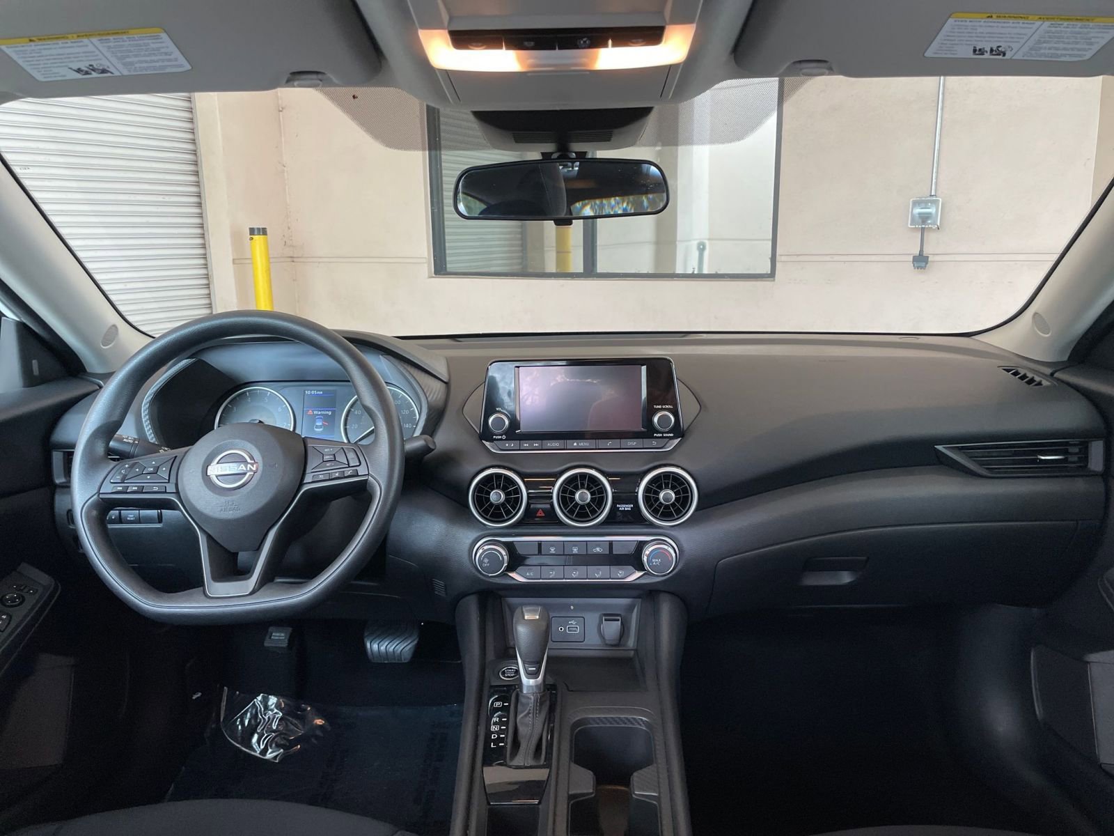 Thumbnail: 2025 Nissan Sentra - 28