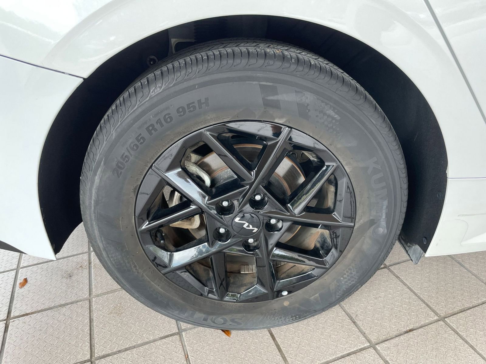 Thumbnail: 2025 Kia K5 - 29