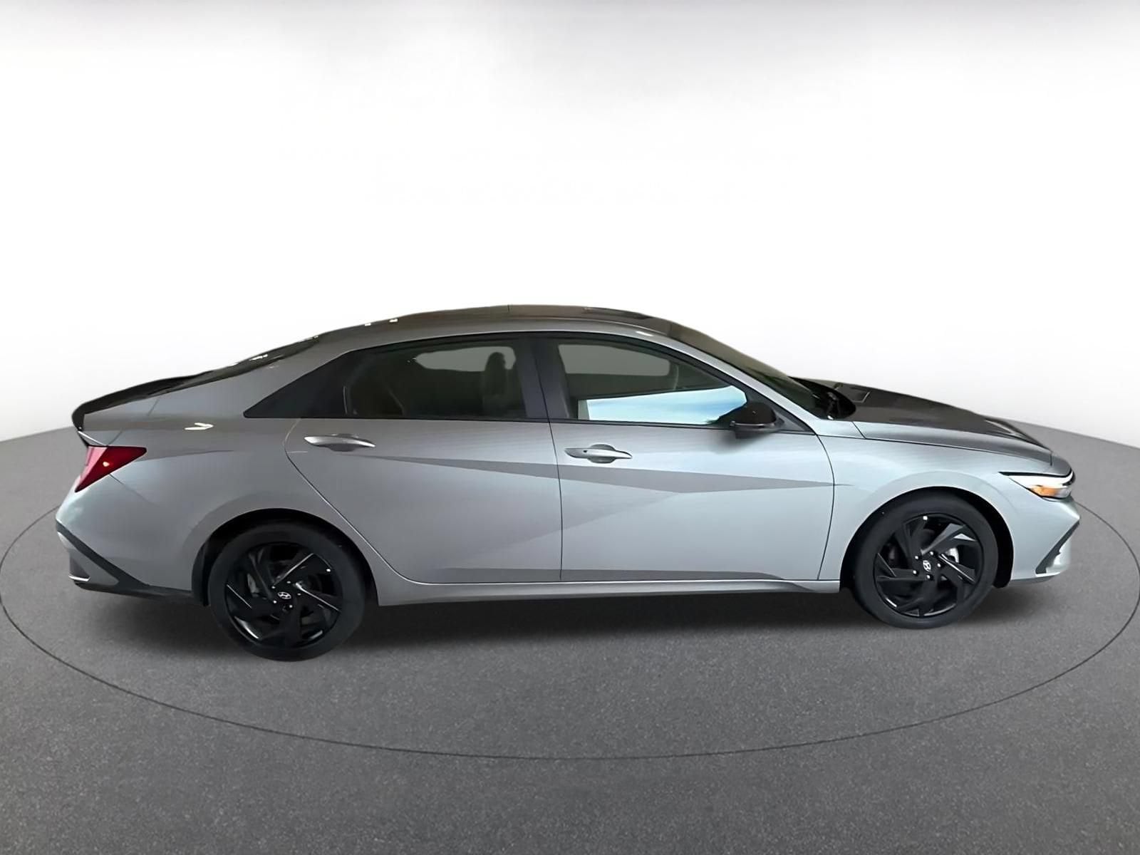 Thumbnail: 2026 Hyundai Elantra - 15