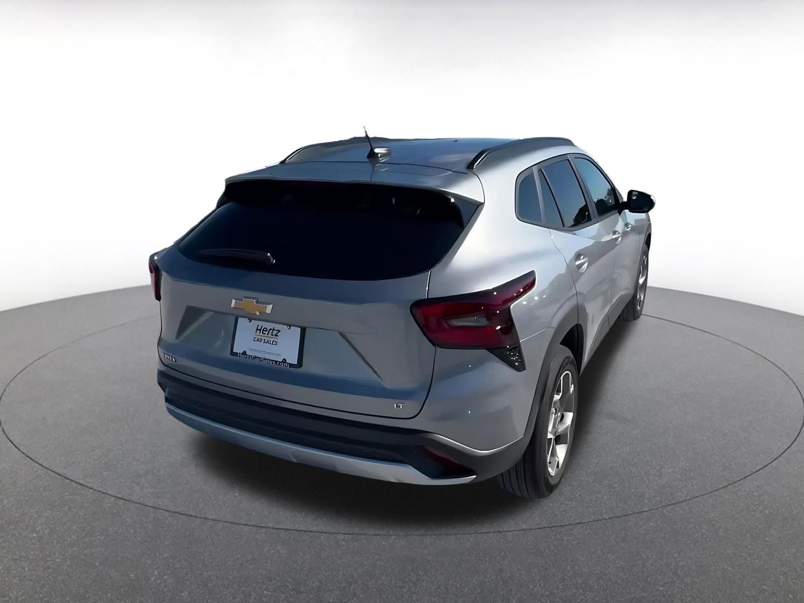 Thumbnail: 2025 Chevrolet Trax - 14