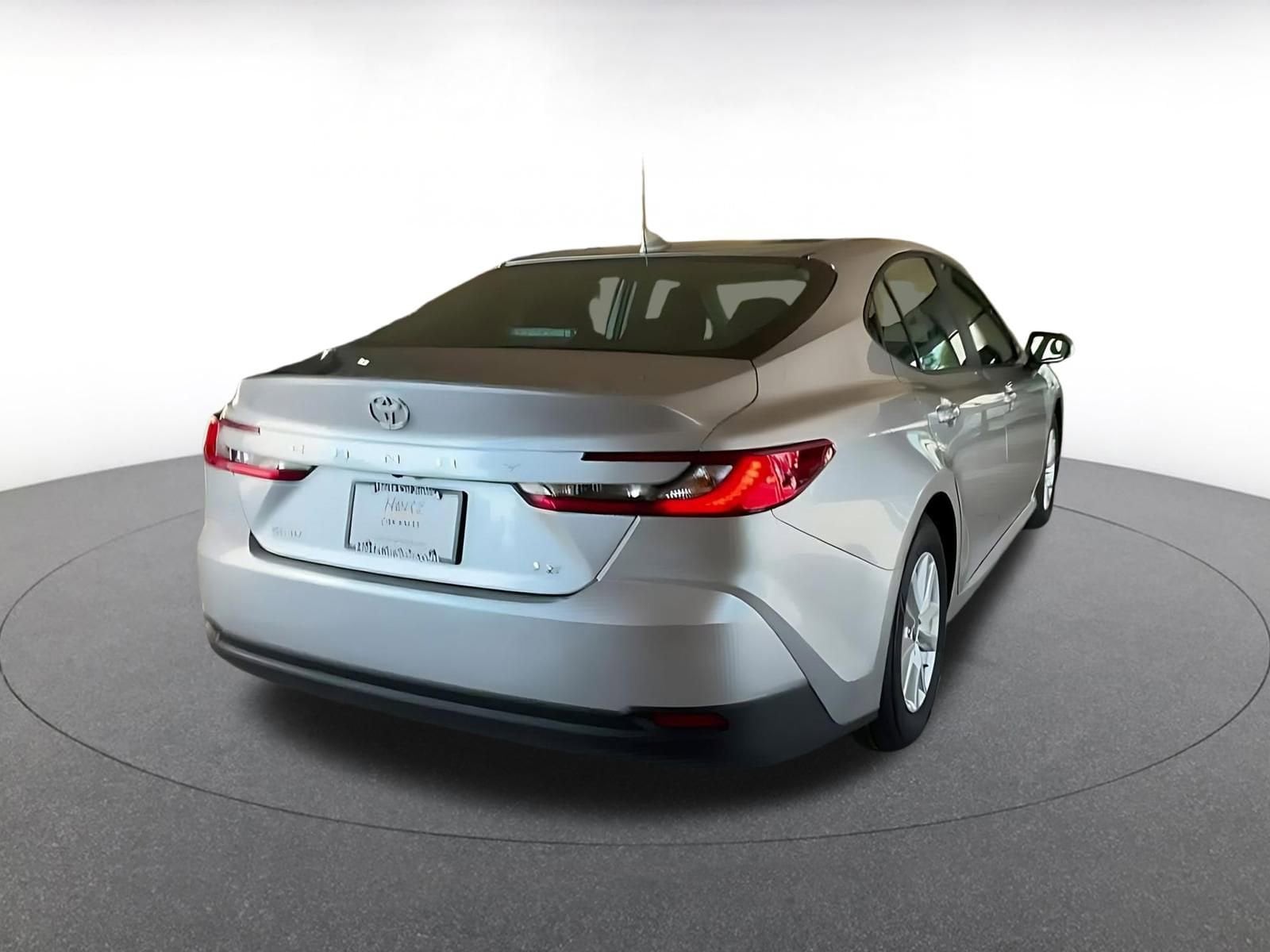 Thumbnail: 2025 Toyota Camry - 14