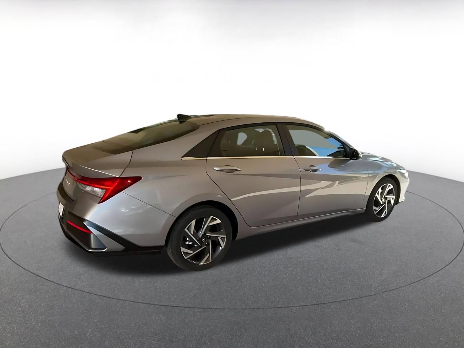 Thumbnail: 2025 Hyundai Elantra - 15