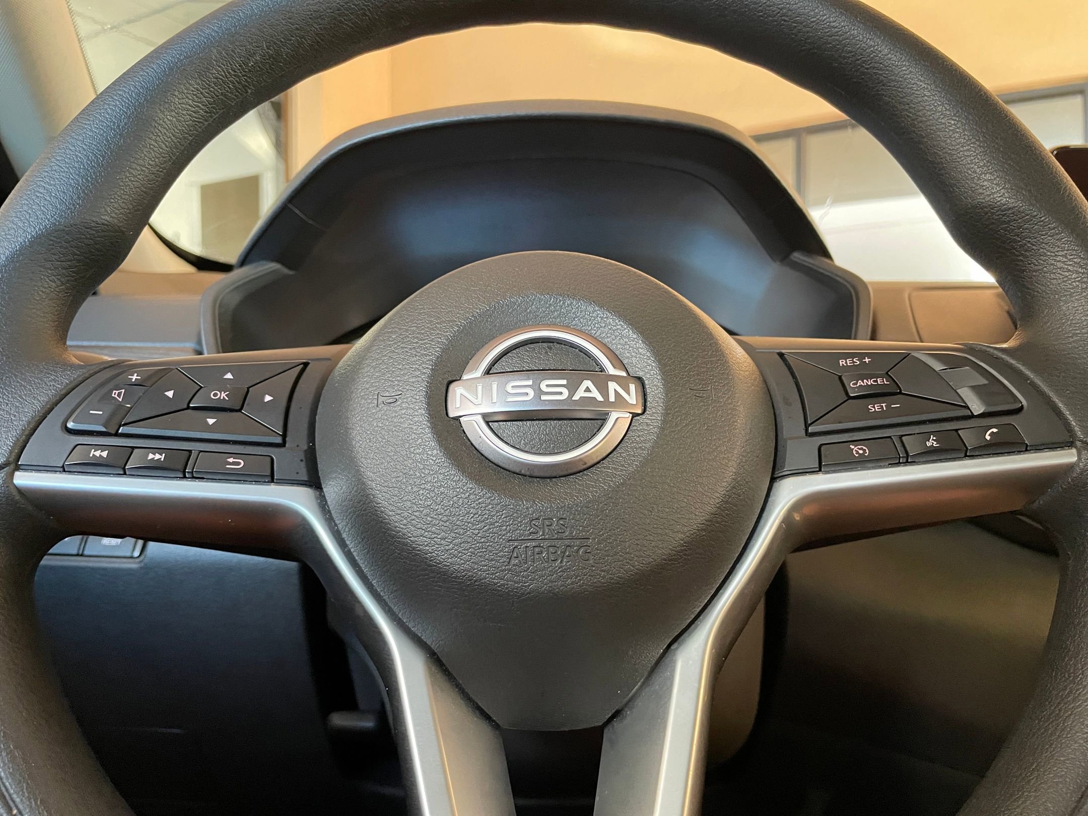 Thumbnail: 2025 Nissan Altima - 25