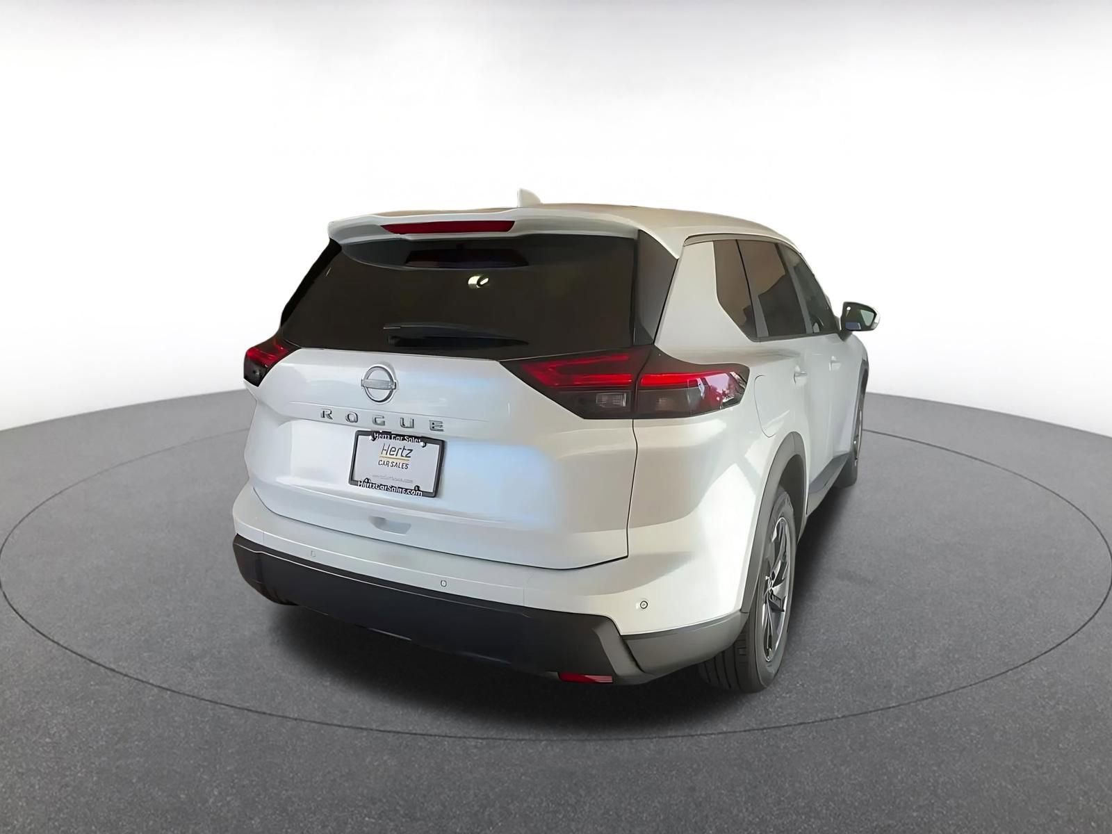 Thumbnail: 2025 Nissan Rogue - 14