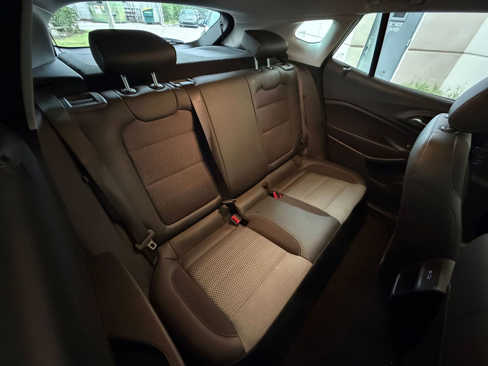 Thumbnail: 2025 Chevrolet Trax - 32