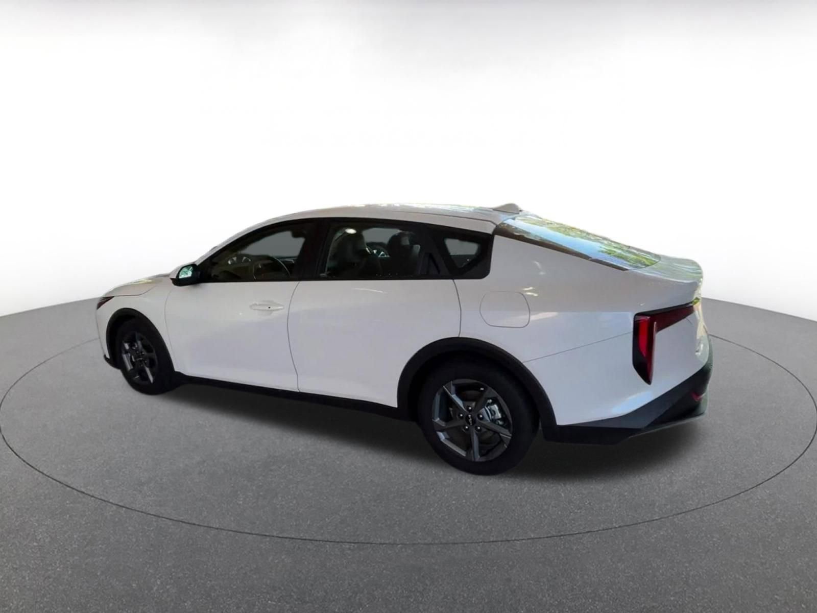 Thumbnail: 2025 Kia K4 - 10