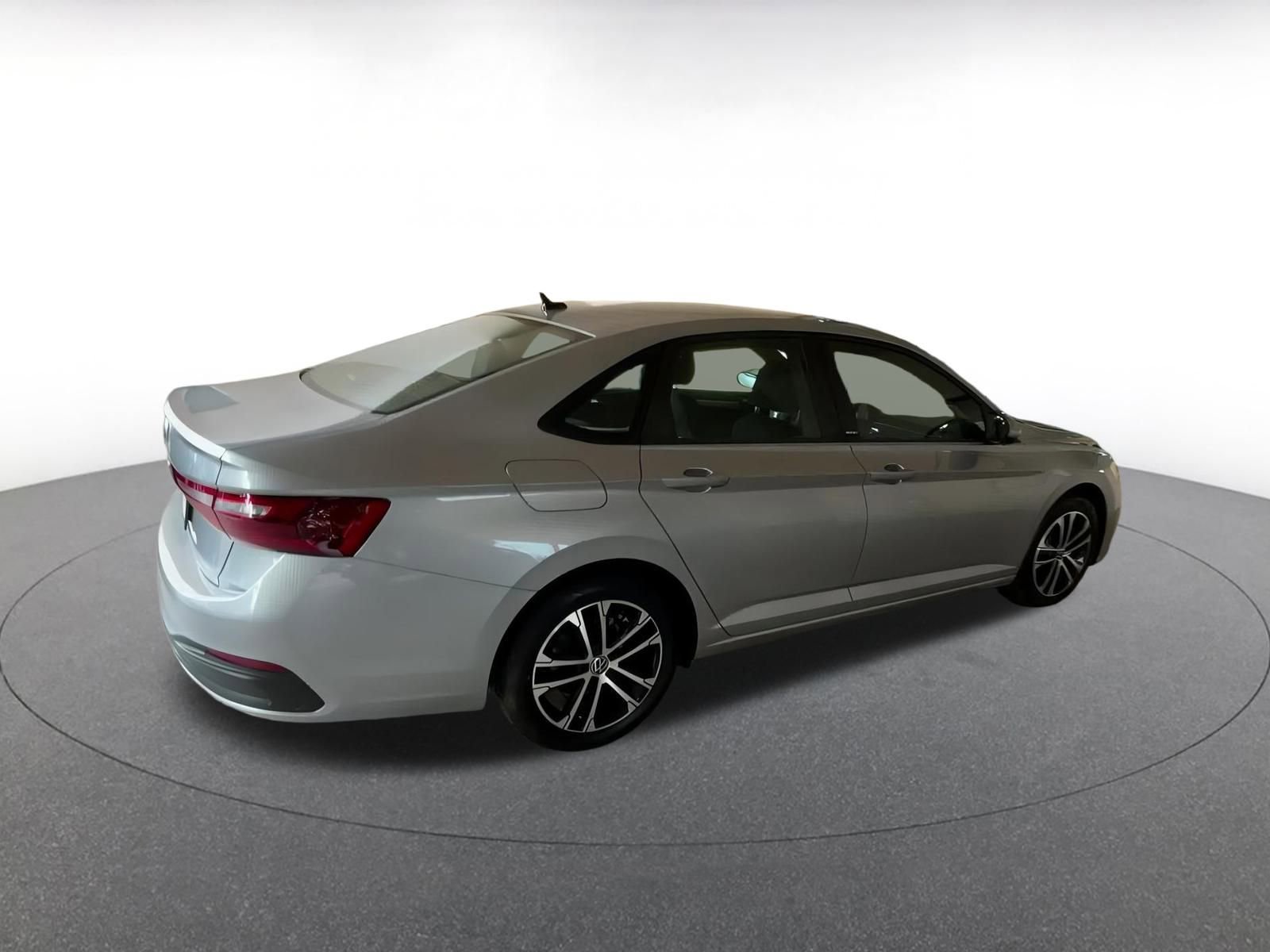 Thumbnail: 2025 Volkswagen Jetta - 15