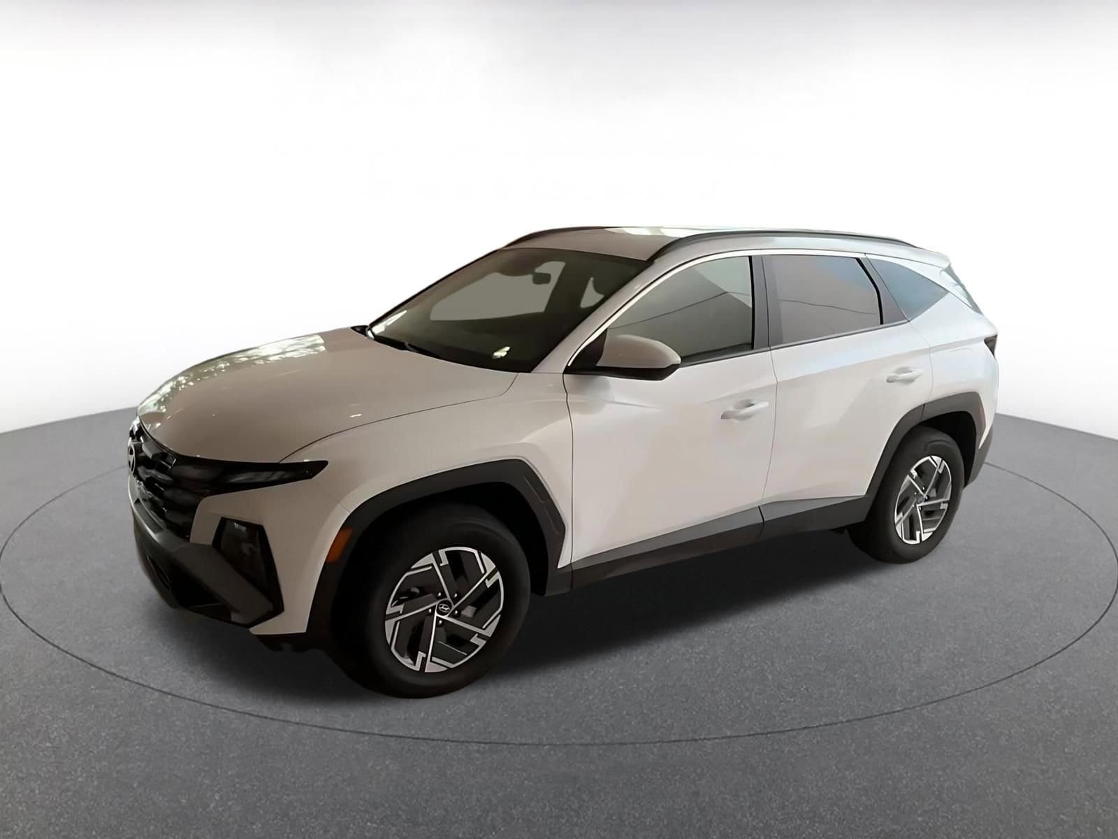 Thumbnail: 2025 Hyundai Tucson - 8