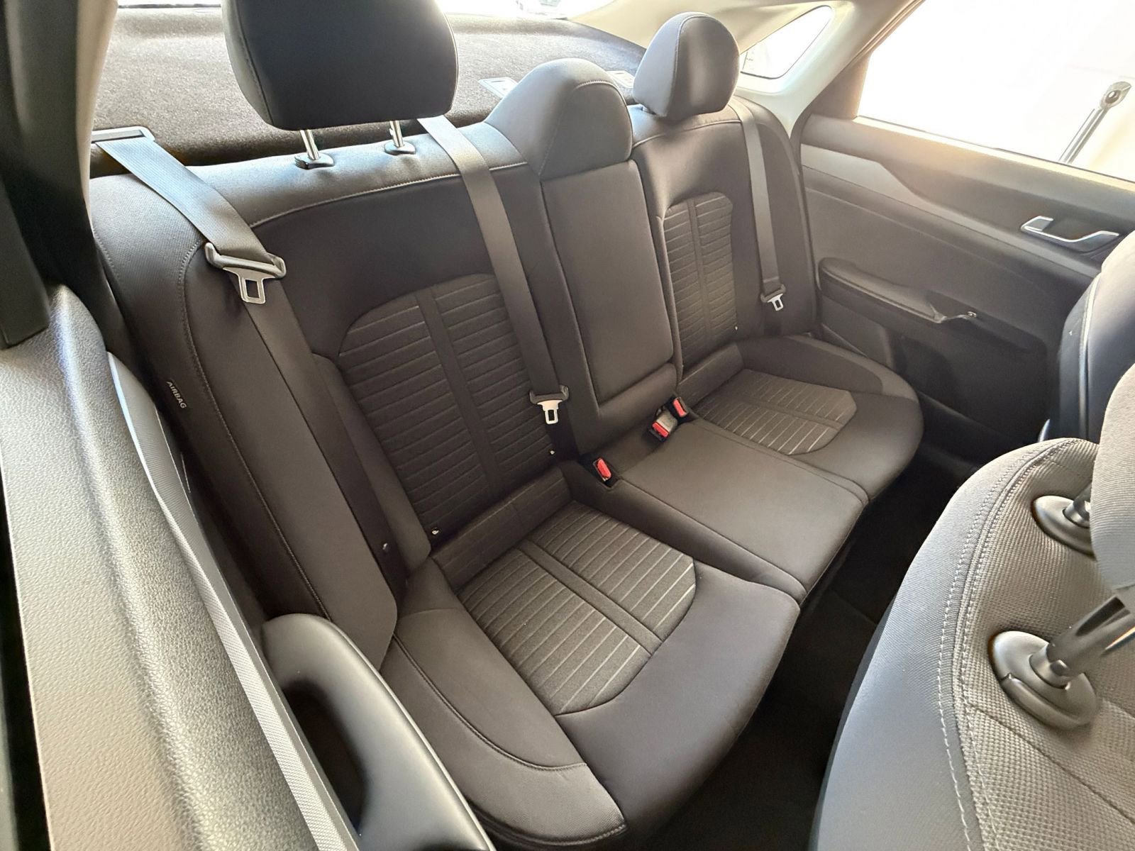 Thumbnail: 2025 Kia K5 - 33