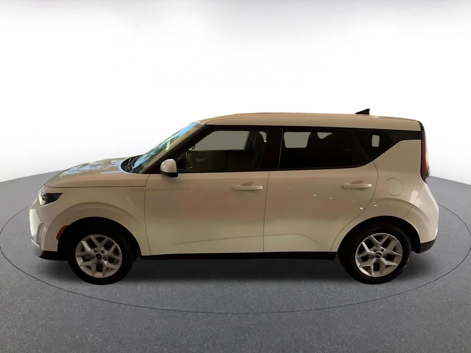 Thumbnail: 2025 Kia Soul - 9