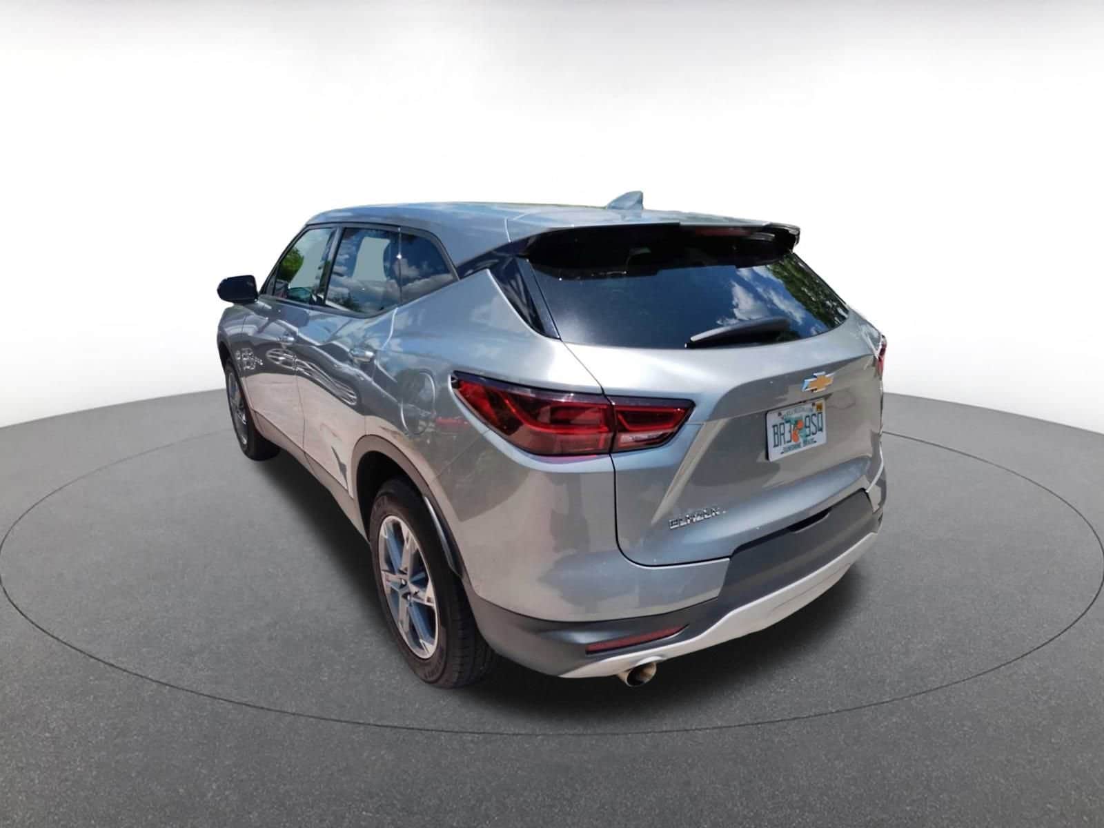Thumbnail: 2023 Chevrolet Blazer - 5