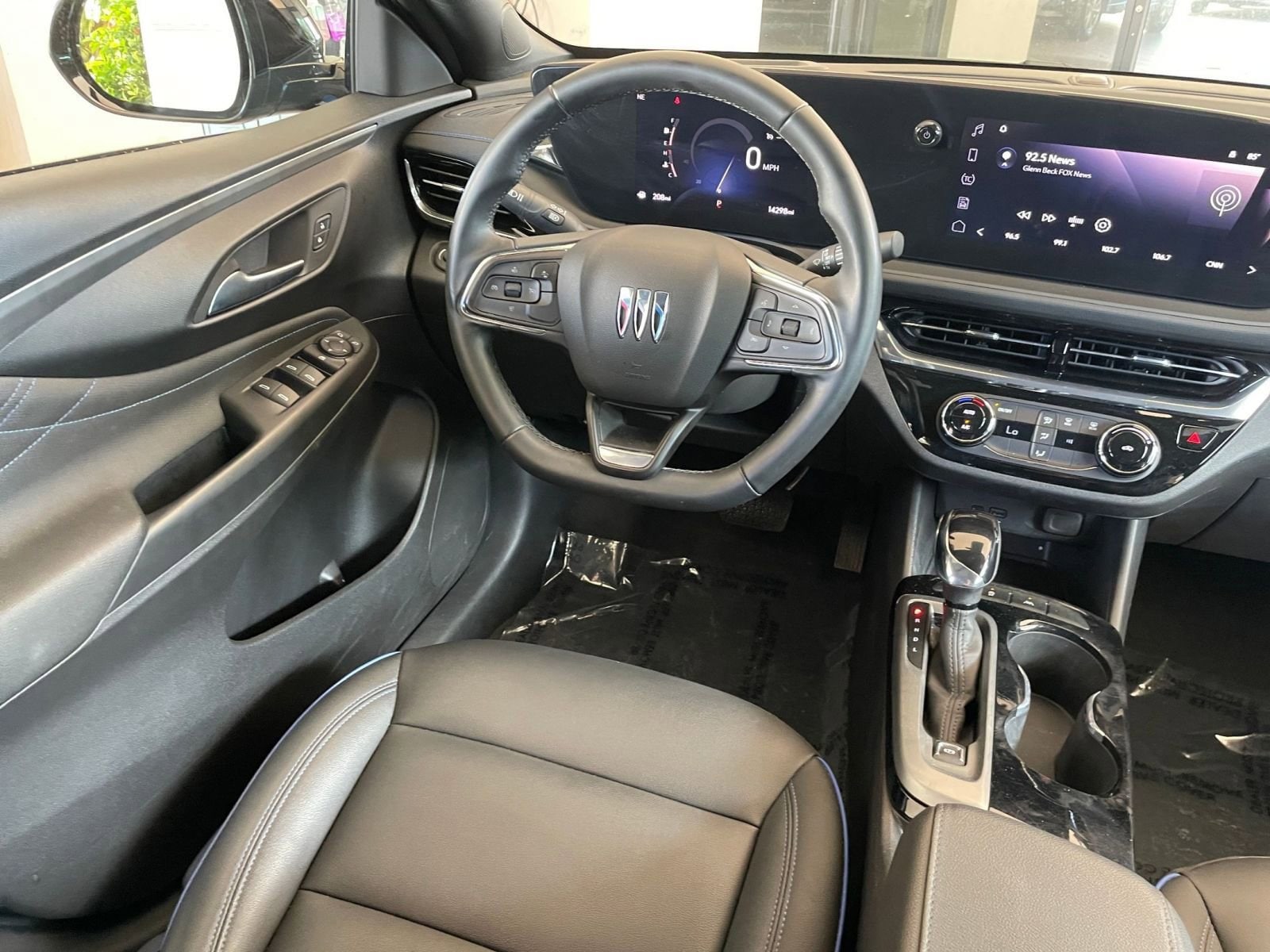 Thumbnail: 2025 Buick Envista - 32