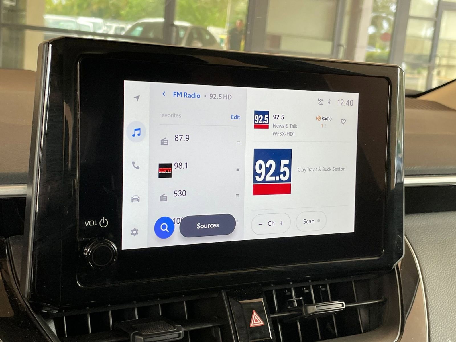 Thumbnail: 2025 Toyota Corolla - 21