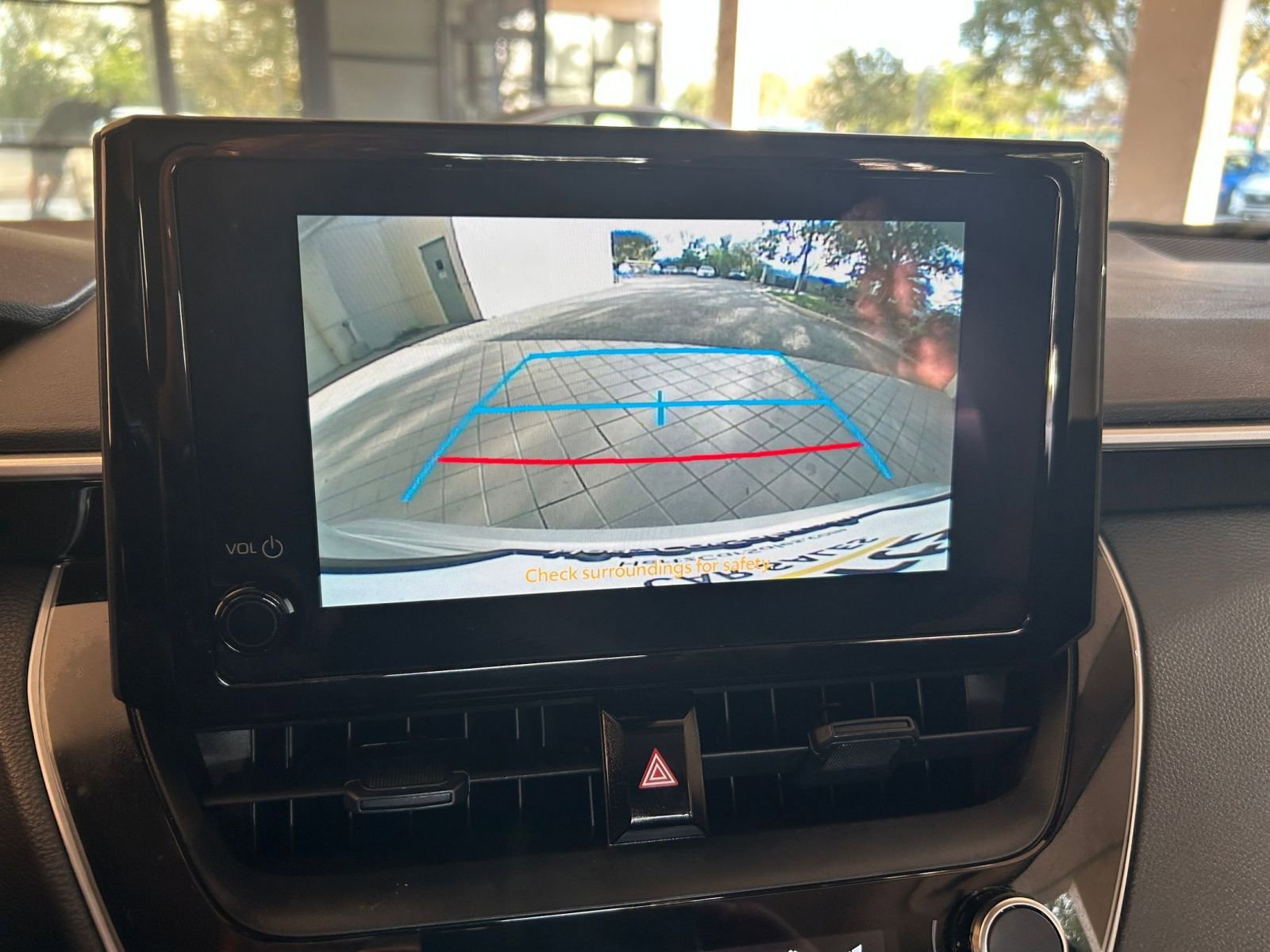 Thumbnail: 2025 Toyota Corolla - 20