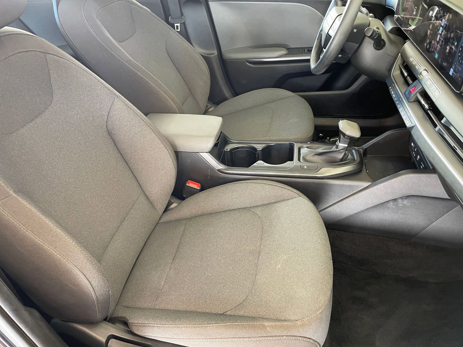 Thumbnail: 2025 Kia K4 - 35