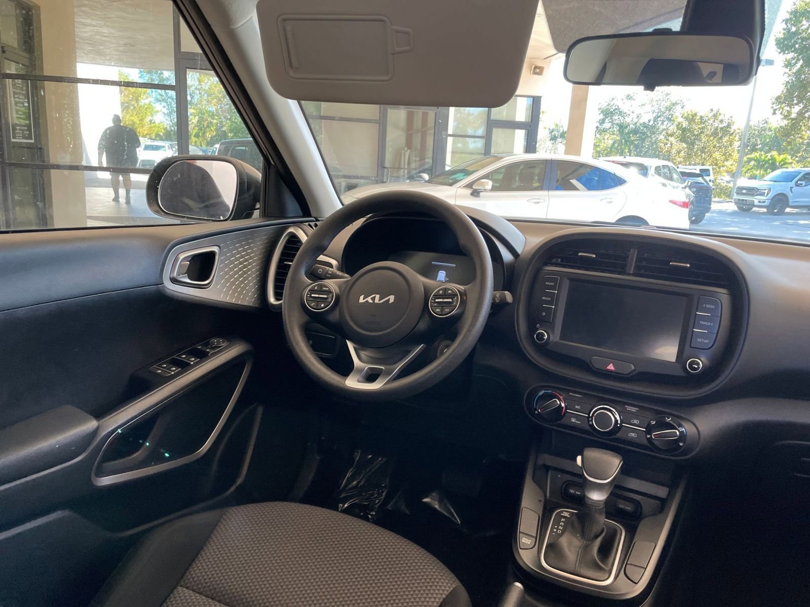 Thumbnail: 2025 Kia Soul - 28