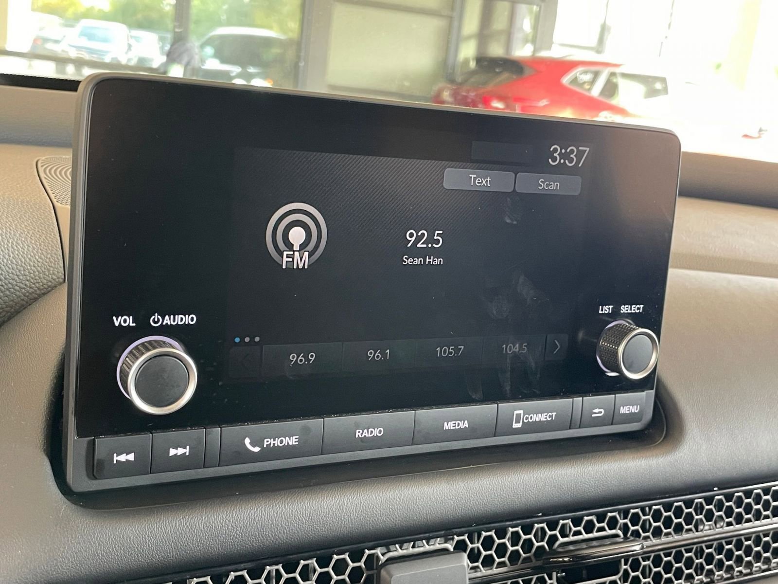 Thumbnail: 2025 Honda HR-V - 21