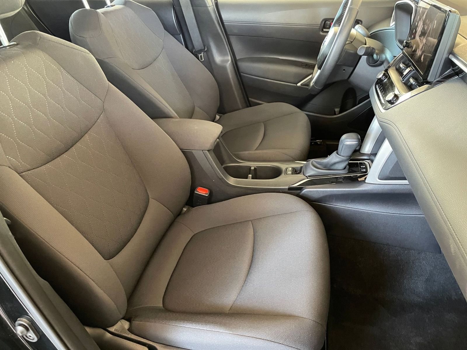 Thumbnail: 2025 Toyota Corolla Cross - 35