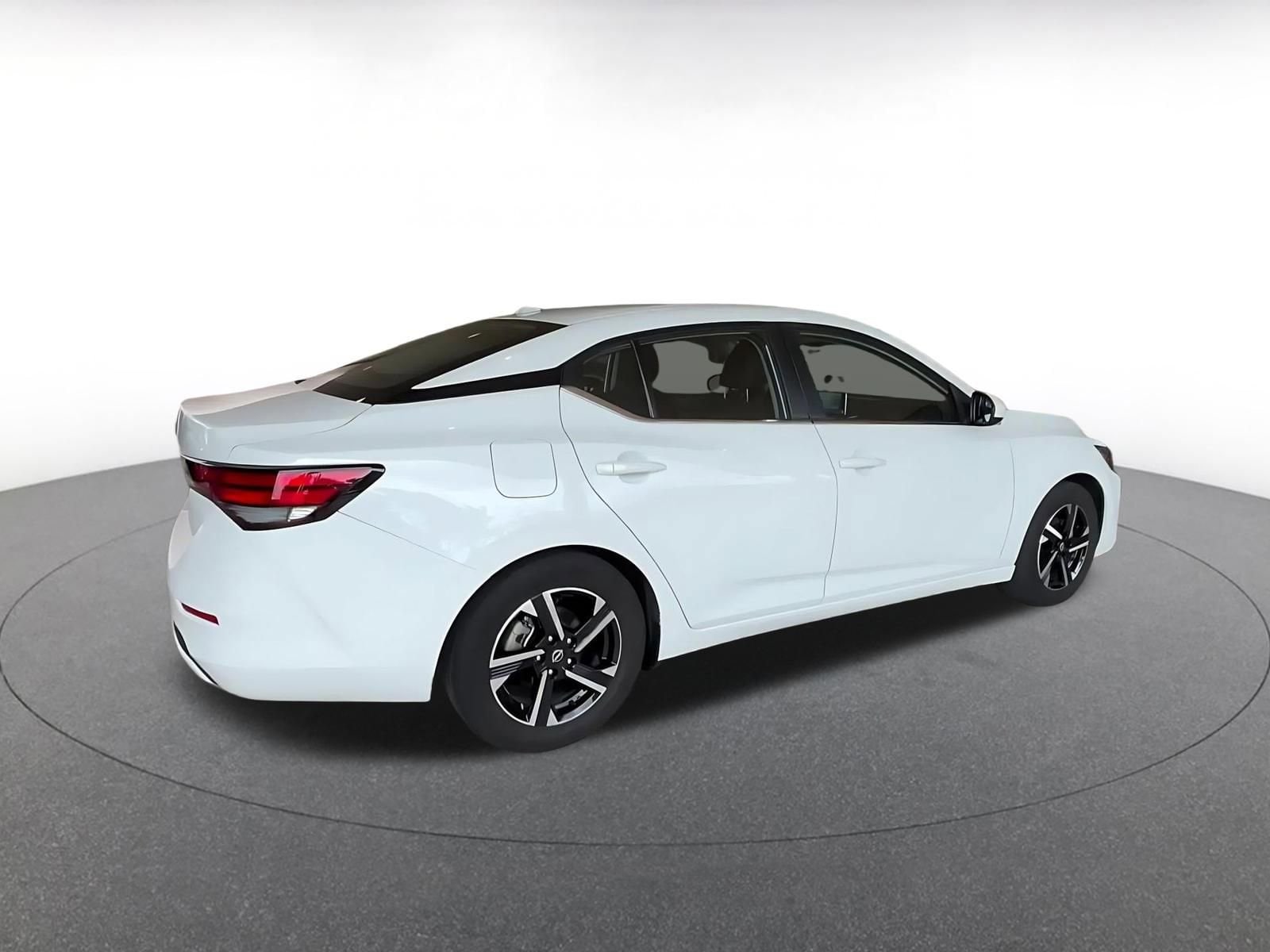 Thumbnail: 2025 Nissan Sentra - 14
