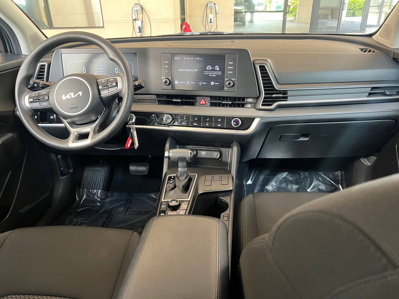 Thumbnail: 2023 Kia Sportage - 27