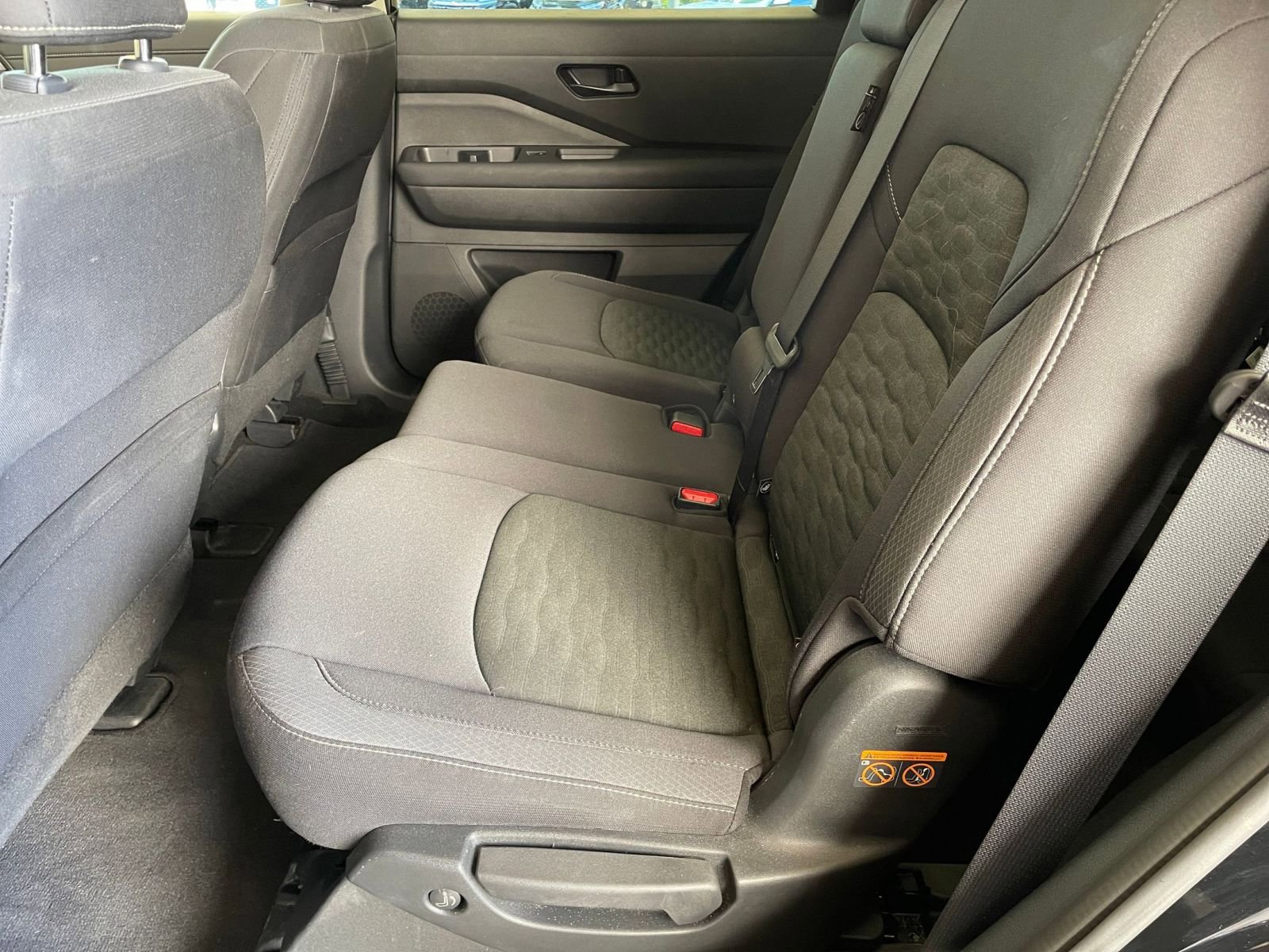 Thumbnail: 2025 Nissan Pathfinder - 25