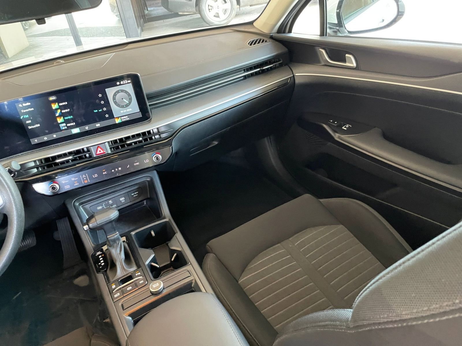 Thumbnail: 2025 Kia K5 - 35