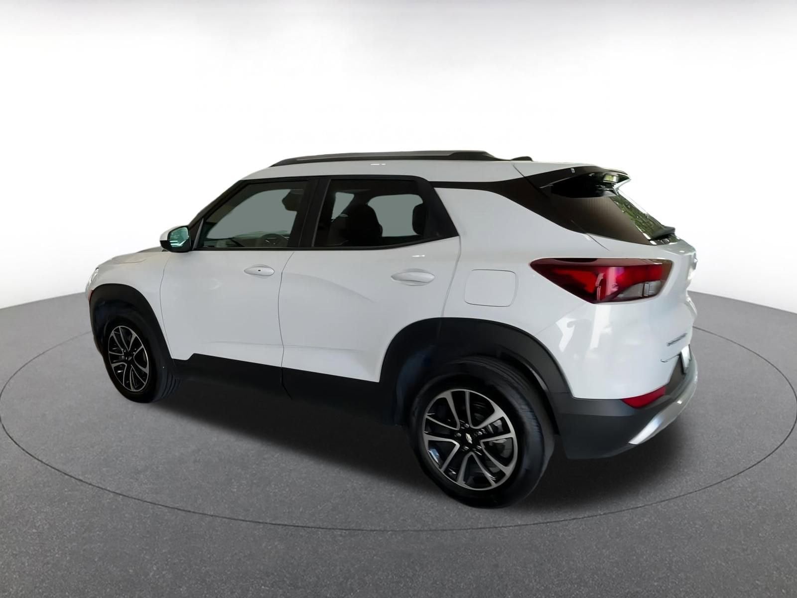 Thumbnail: 2025 Chevrolet TrailBlazer - 10