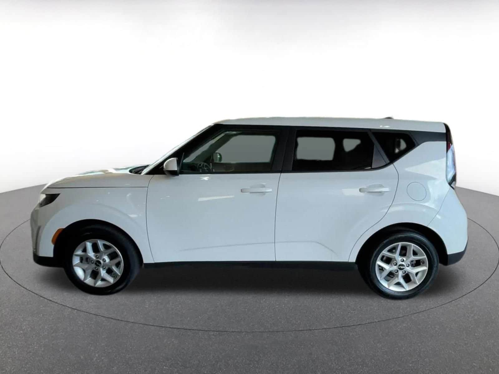 Thumbnail: 2025 Kia Soul - 8